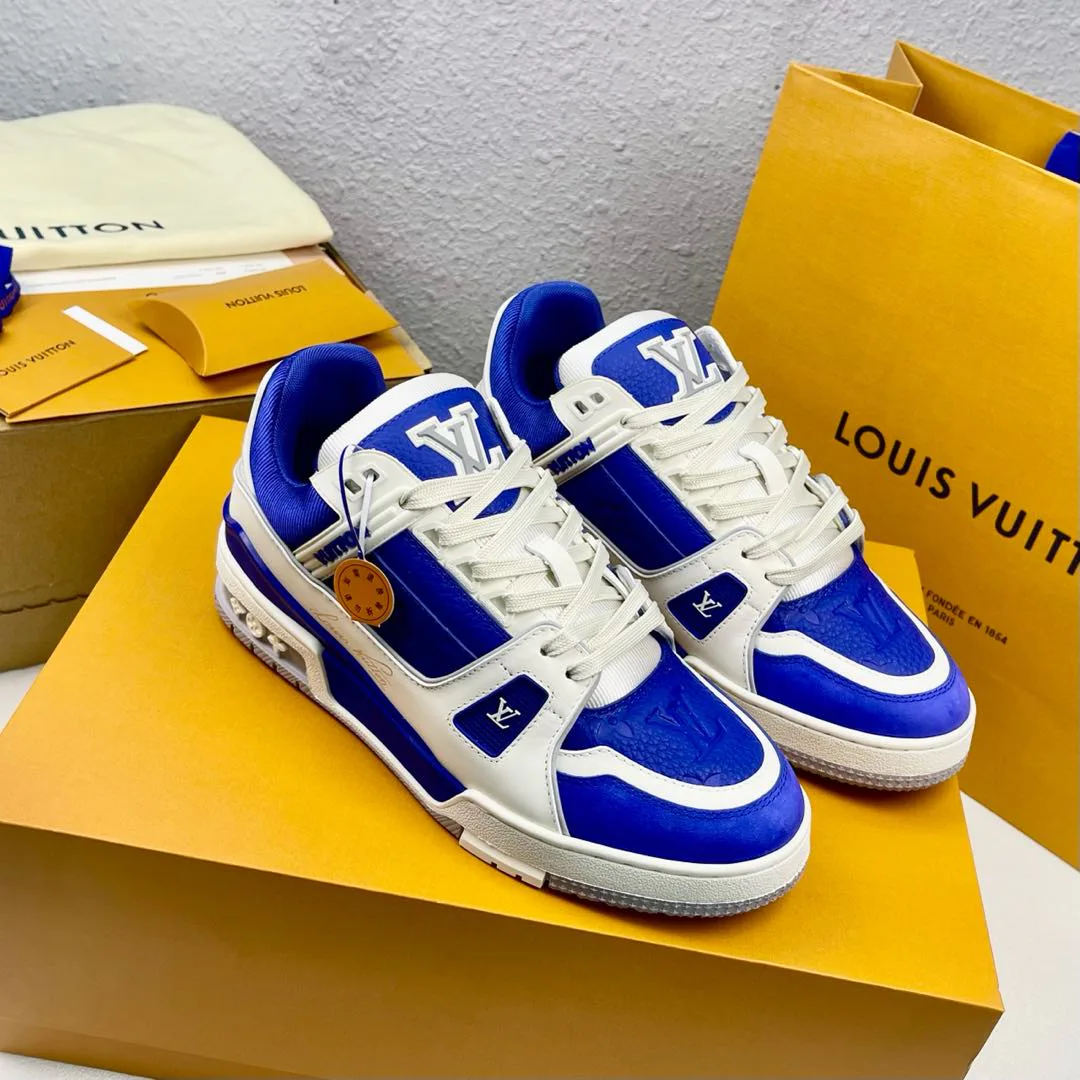 Кроссовки Женские Louis Vuitton 2679346