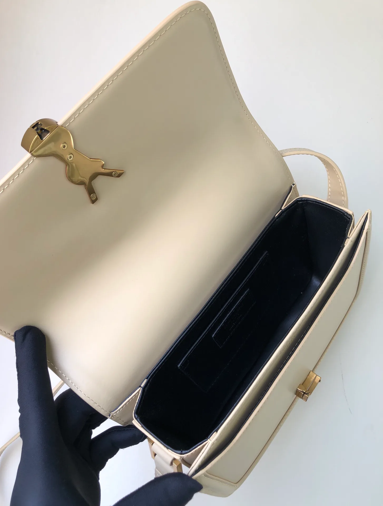 Сумки На Ремне Женские Saint Laurent 726784
