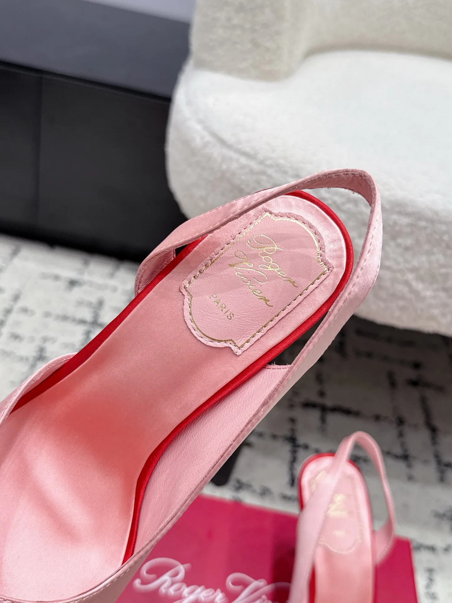 Туфли Женские Roger Vivier 17355785