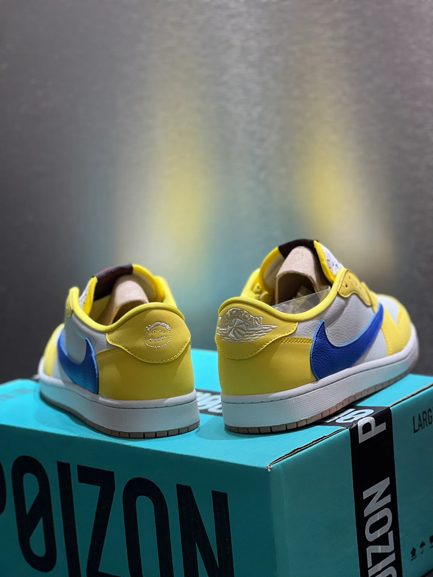 Кроссовки Женские Air Jordan 72043