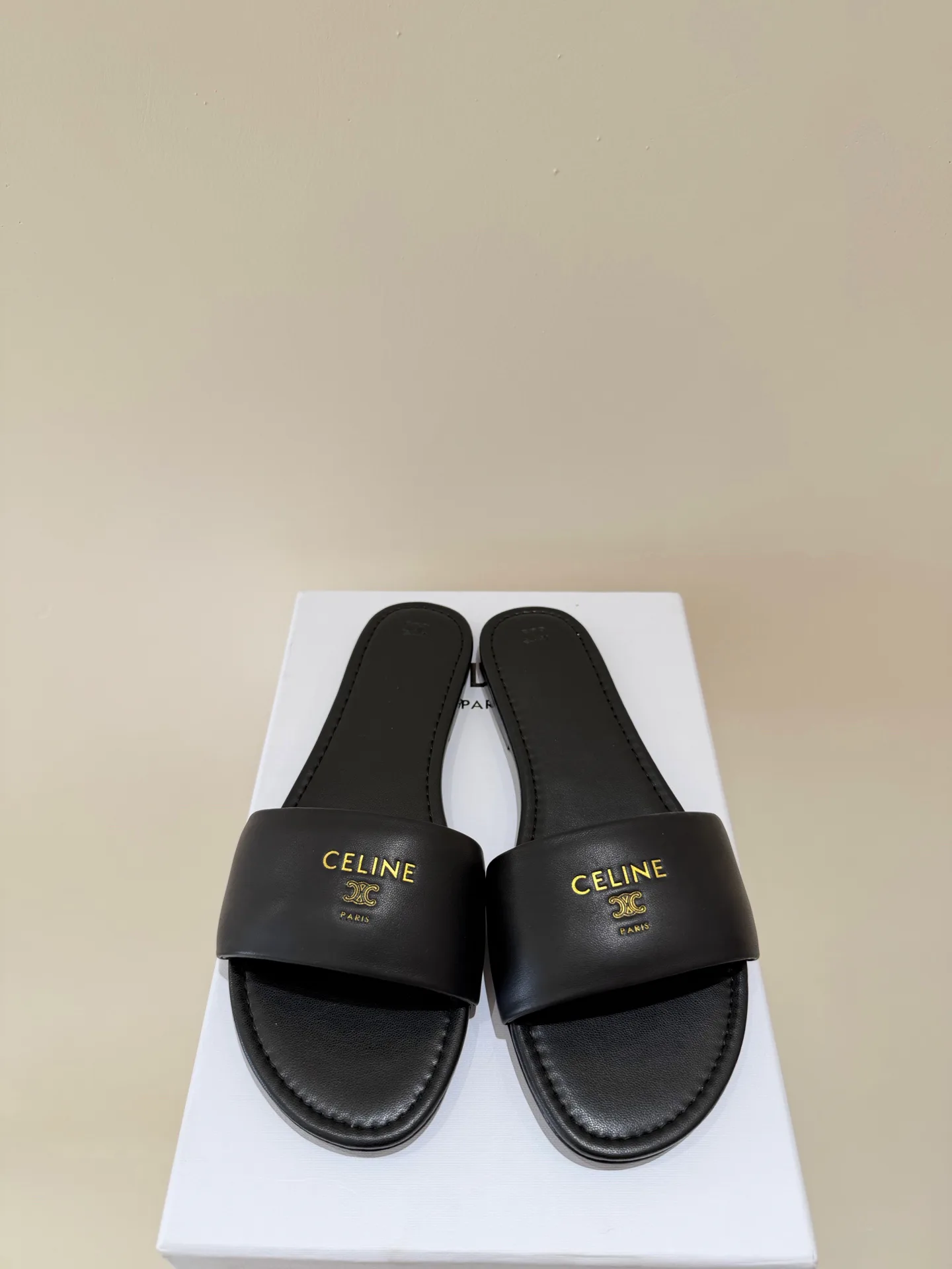 Сандалии Женские Celine 11250461
