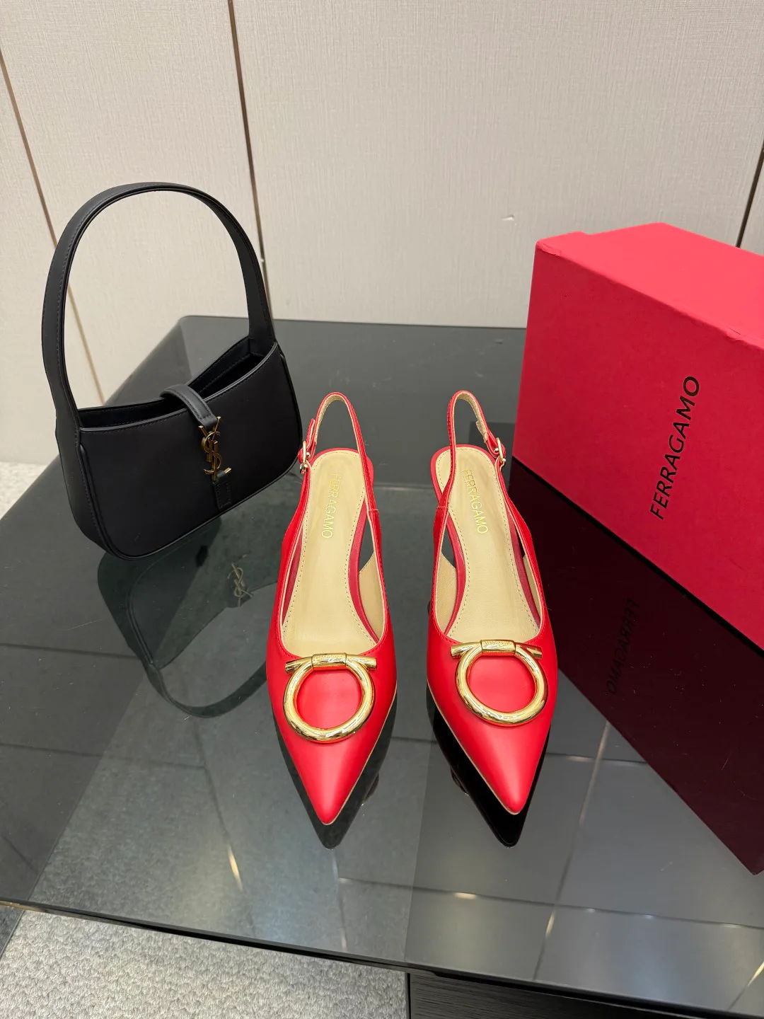 Туфли Женские Salvatore Ferragamo 1498826