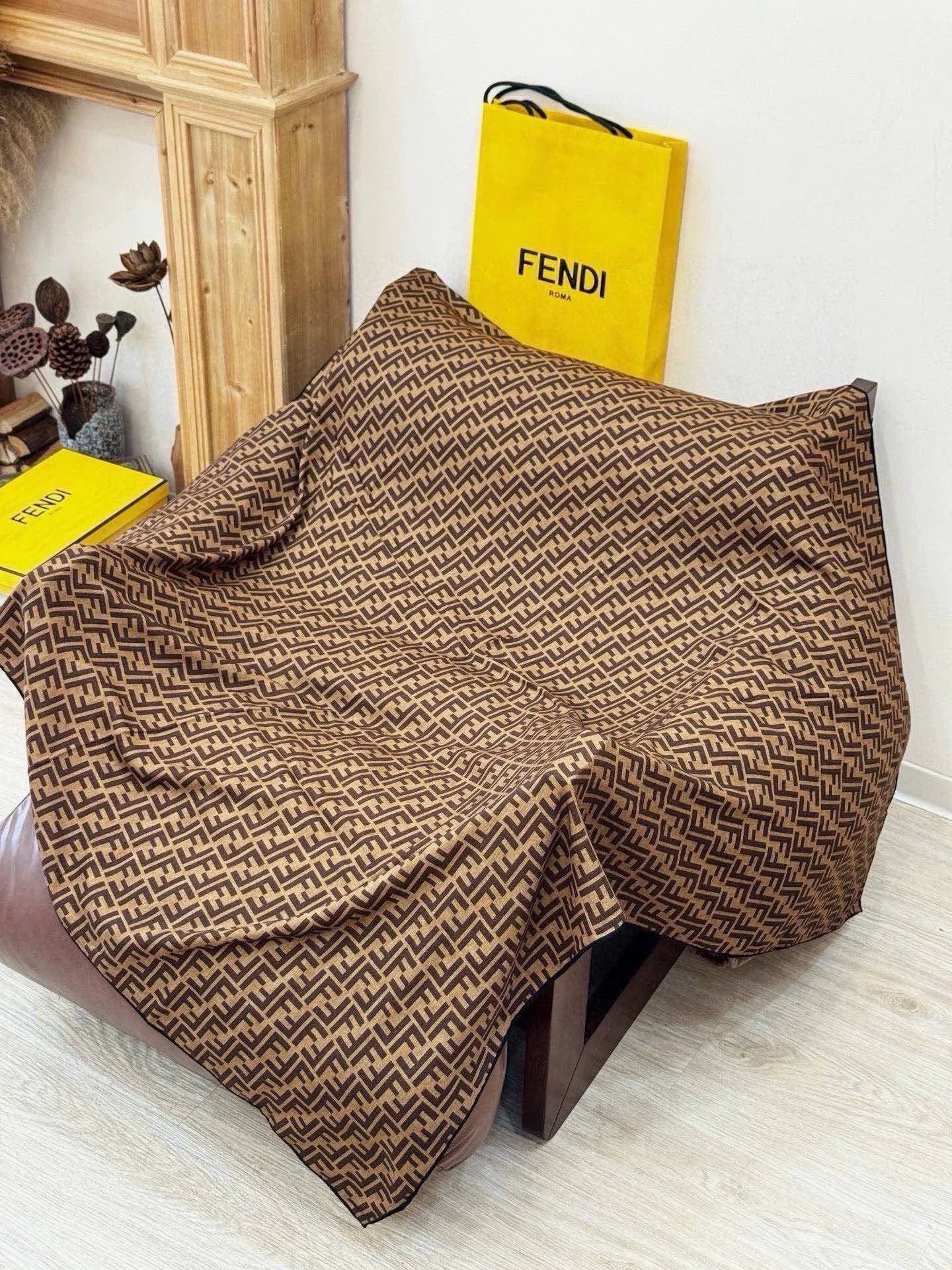 Шарфы Fendi 17631777