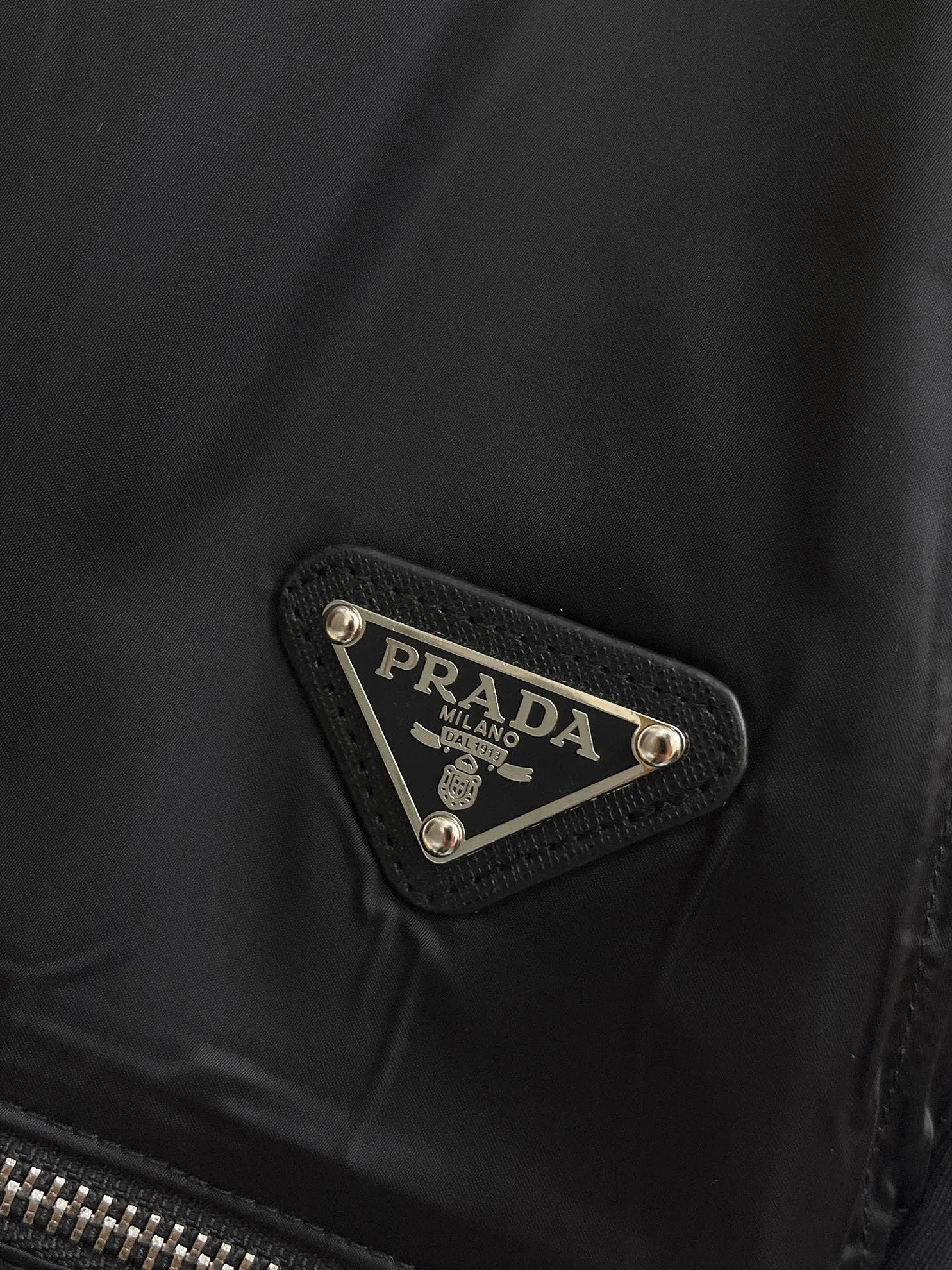 Брюки Мужские Prada 688229