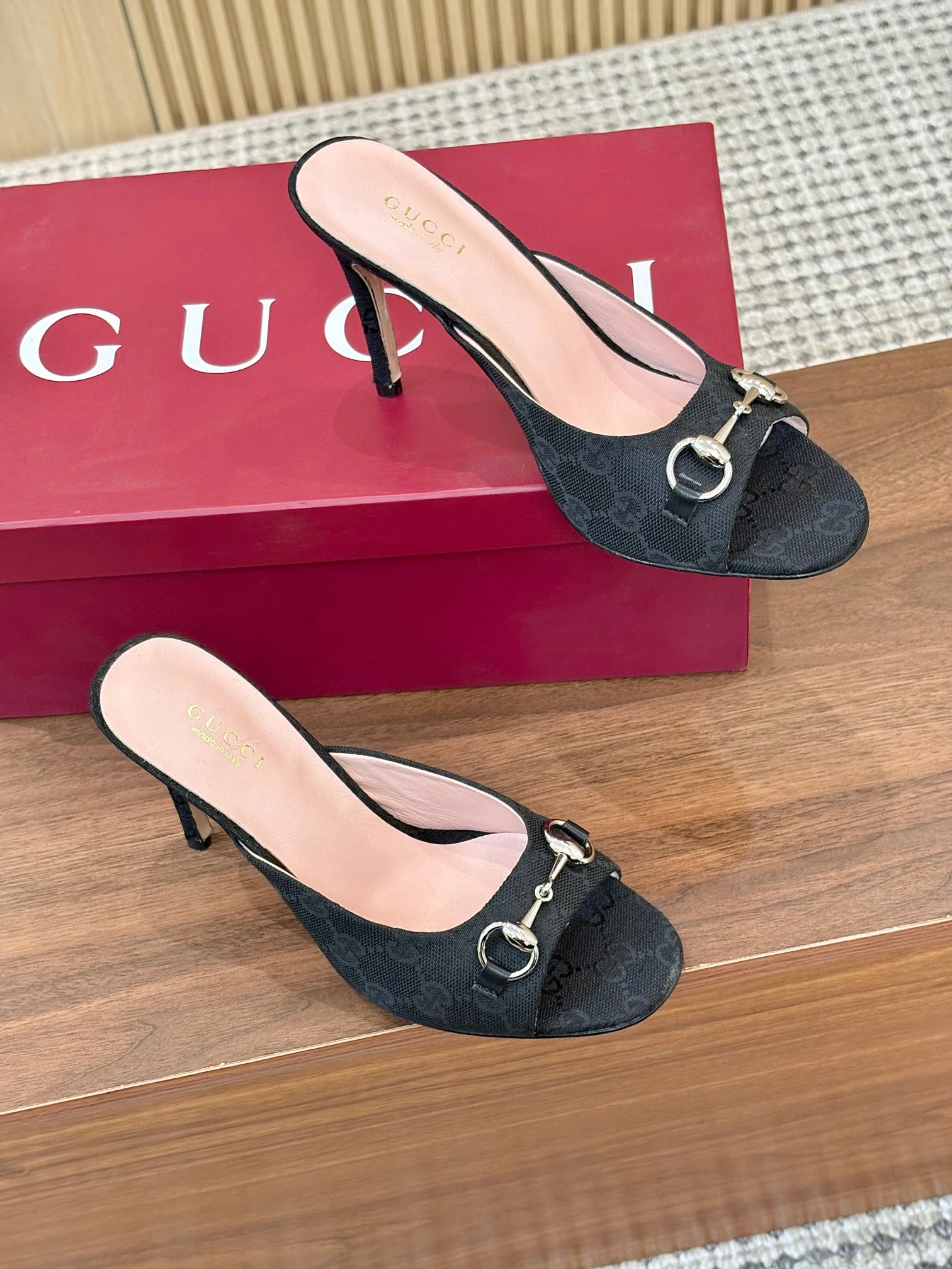 Босоножки Женские Gucci 11529299