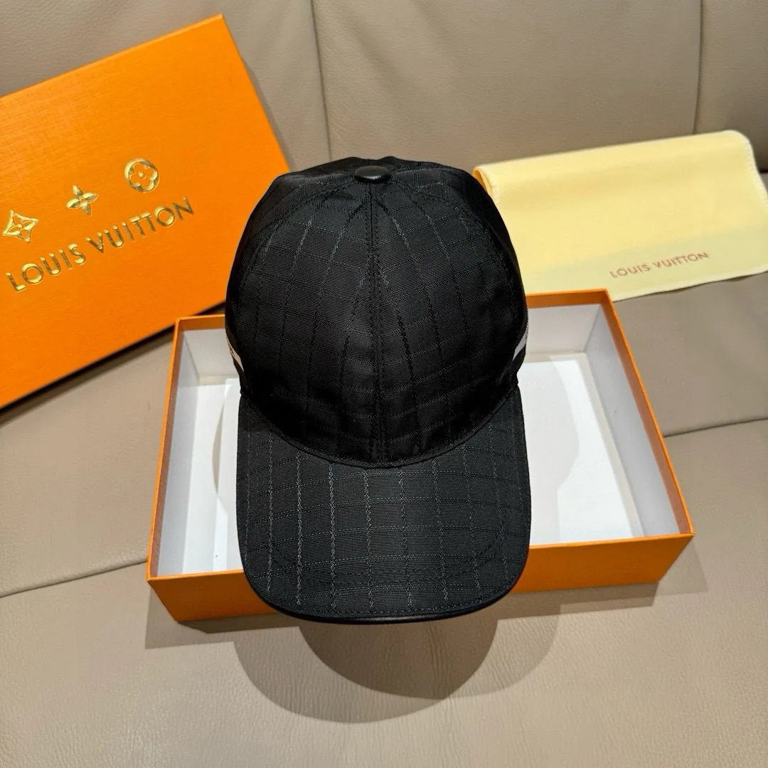 Головные Уборы Louis Vuitton 17515272