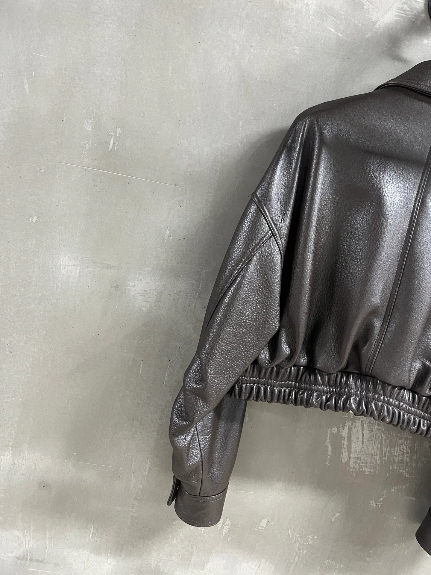 Кожаные Куртки И Дублёнки Женские Saint Laurent 18172832