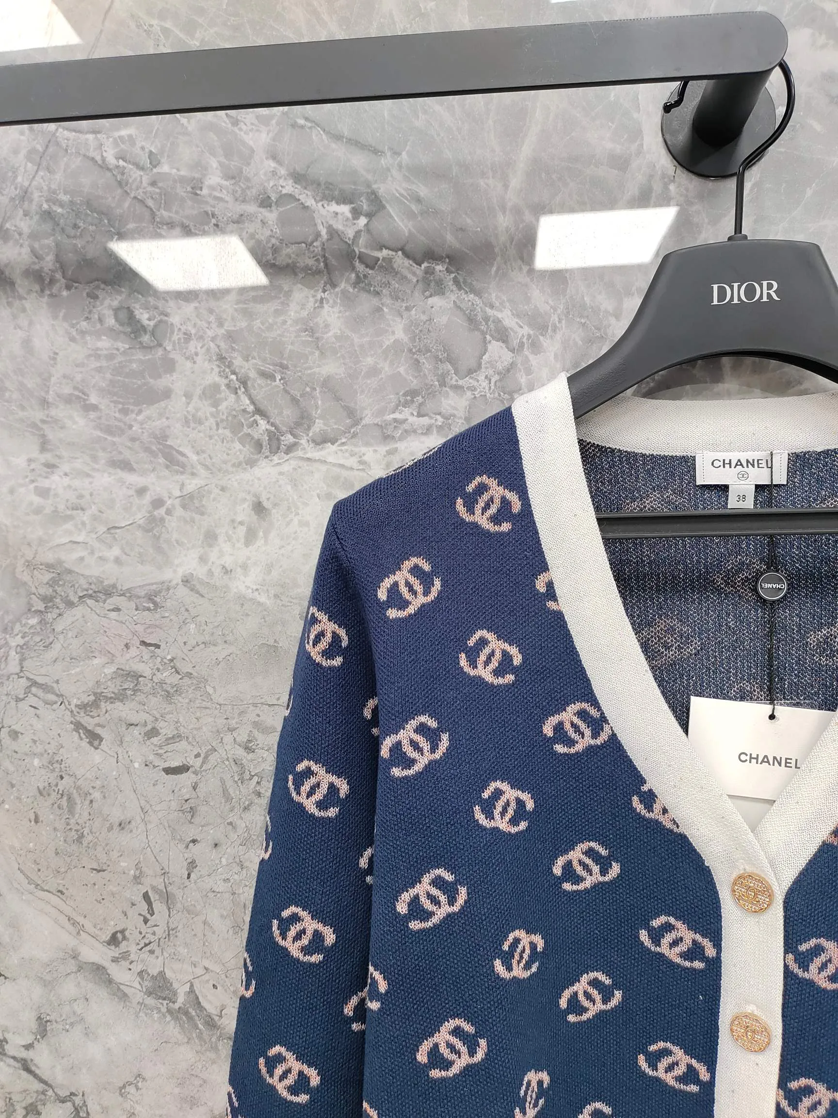 Джемперы И Свитеры Женские Chanel 17954419