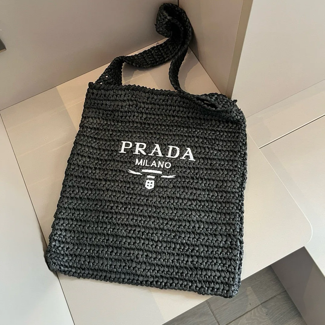 Классические Сумки Женские Prada 16332