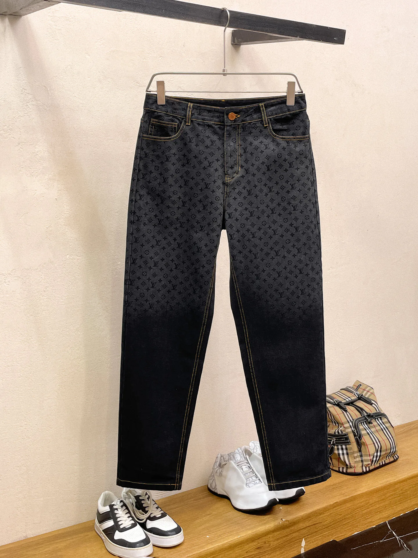 Джинсы Мужские Louis Vuitton 18345653
