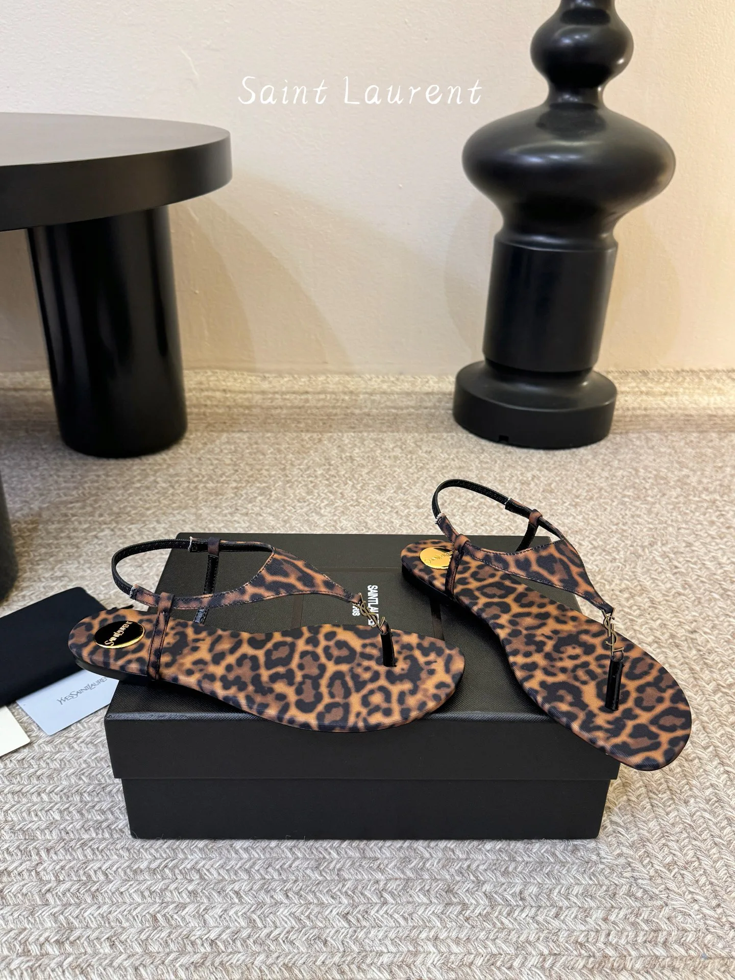Сандалии Женские Saint Laurent 12780309