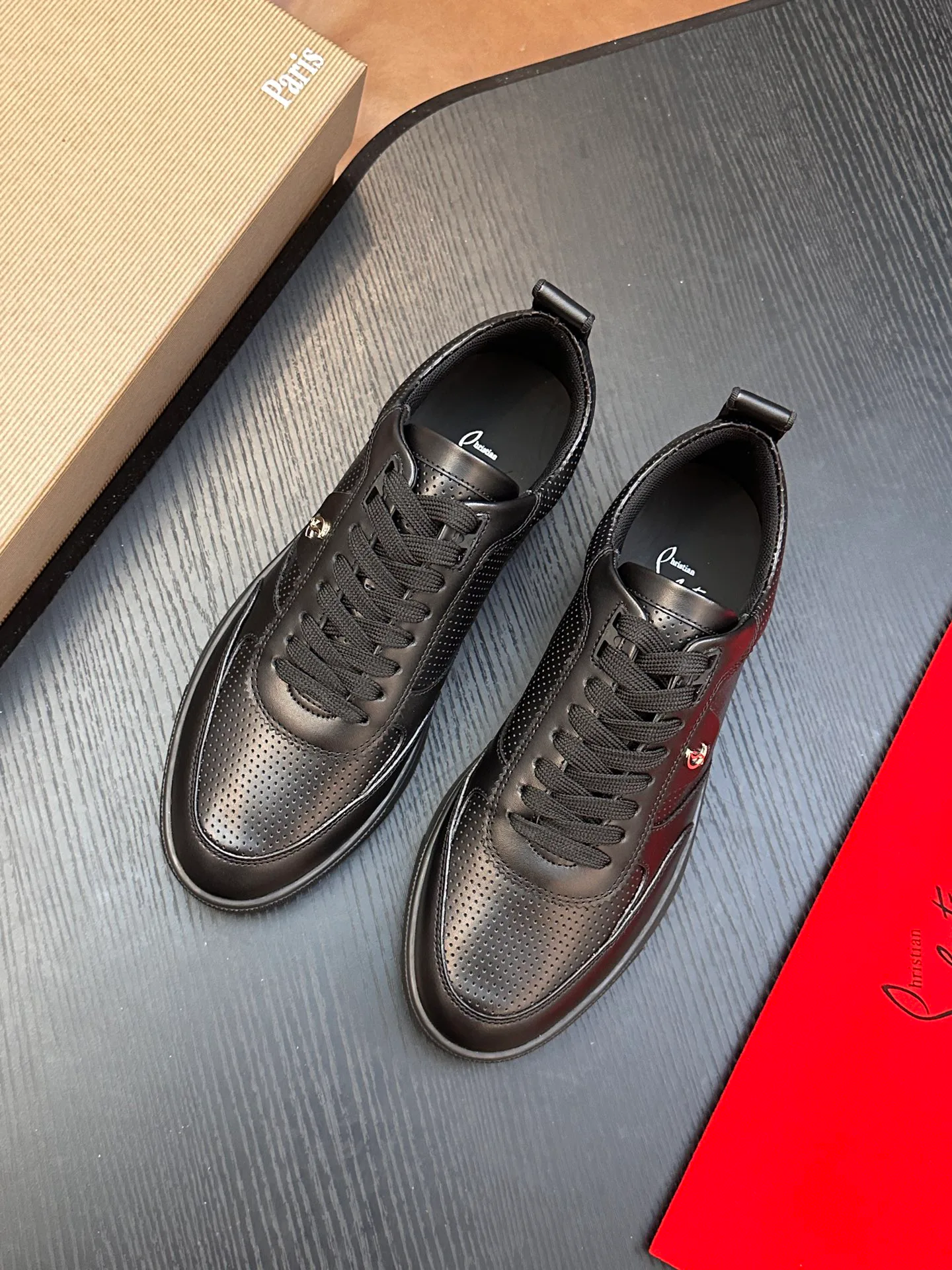 Кроссовки Мужские Christian Louboutin 17125916