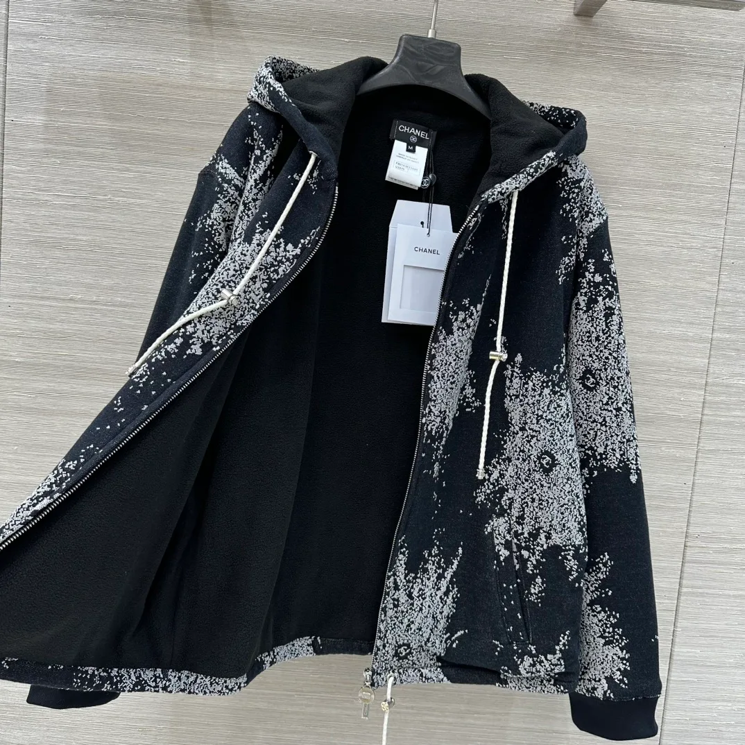 Куртки И Пуховики Женские Chanel 580923