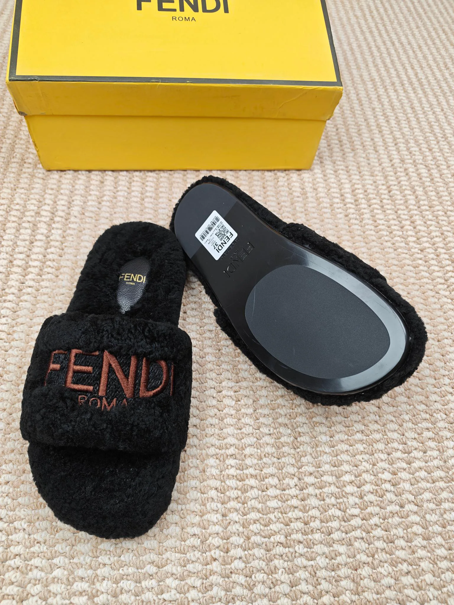 Тапочки Женские Fendi 5275799