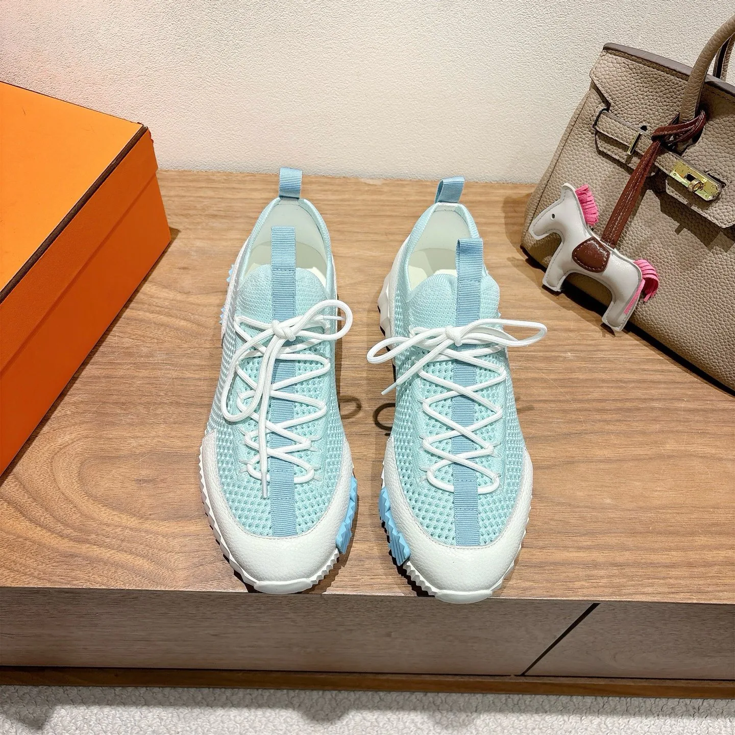 Кроссовки Женские Hermes 4852665