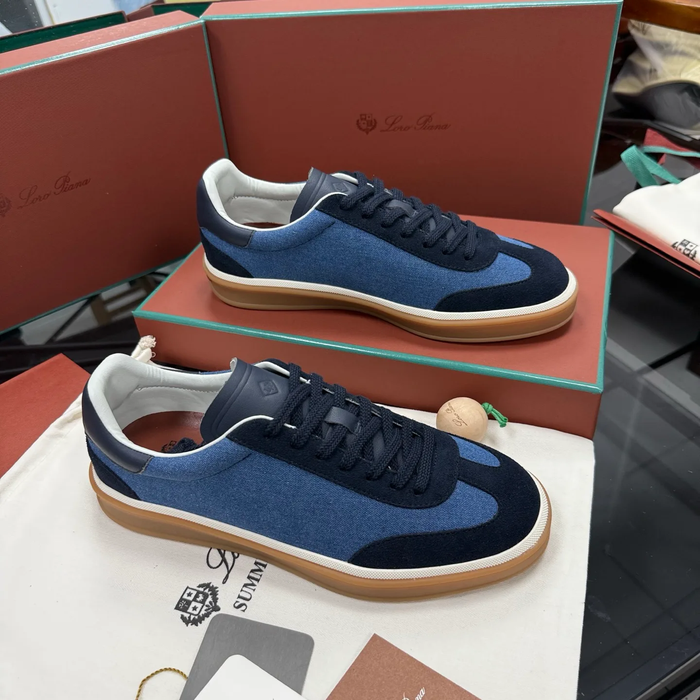 Кроссовки Женские Loro Piana 17955581