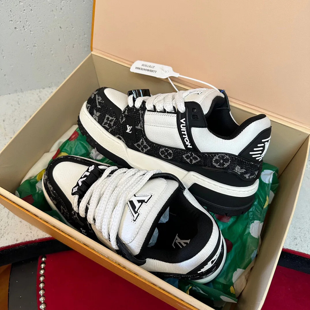 Кроссовки Женские Louis Vuitton 641670