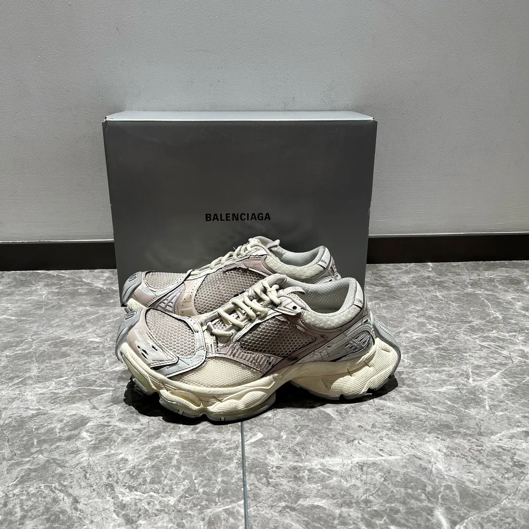 Кроссовки Женские Balenciaga 10028439