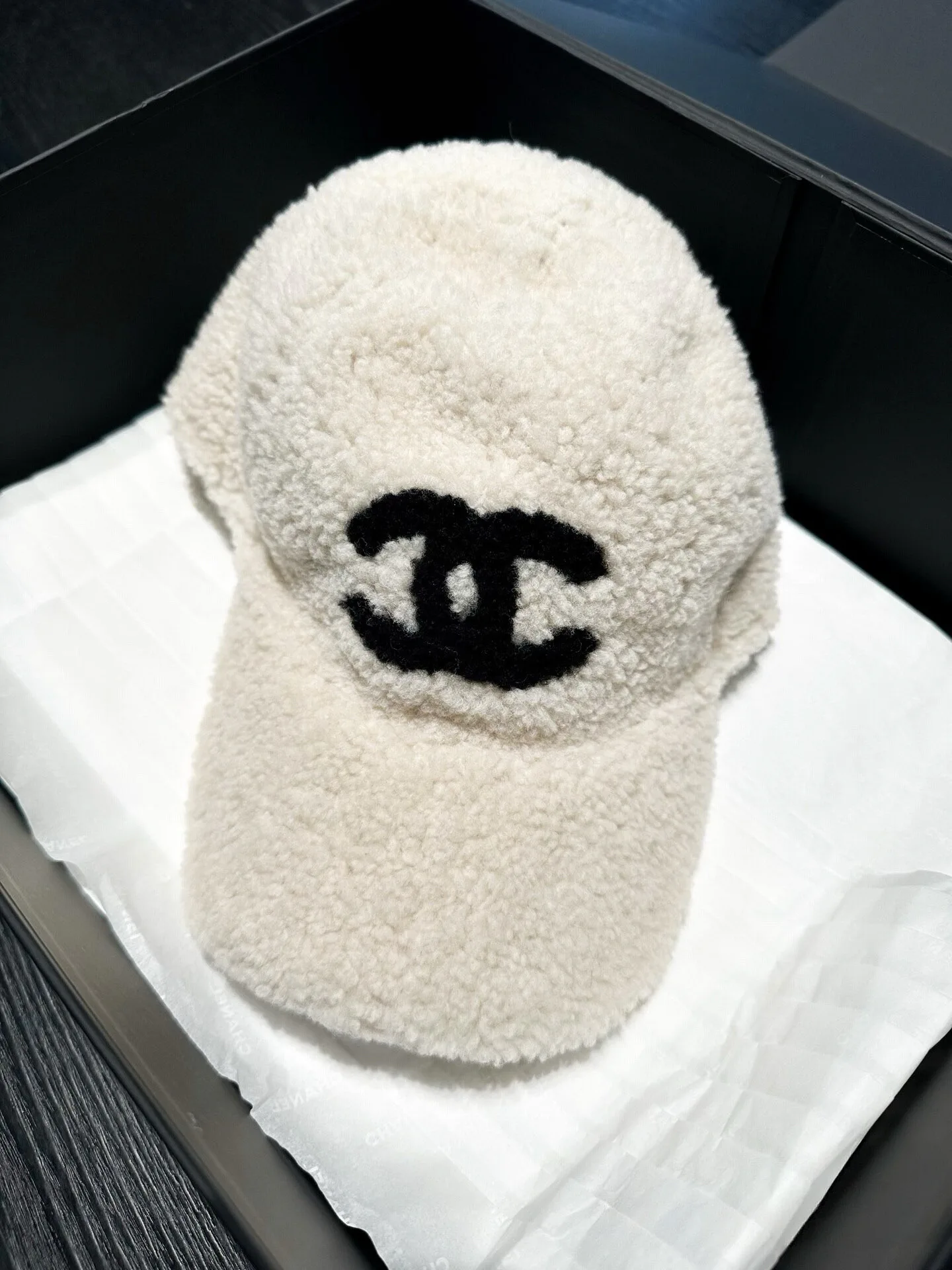 Головные Уборы Chanel 5000420