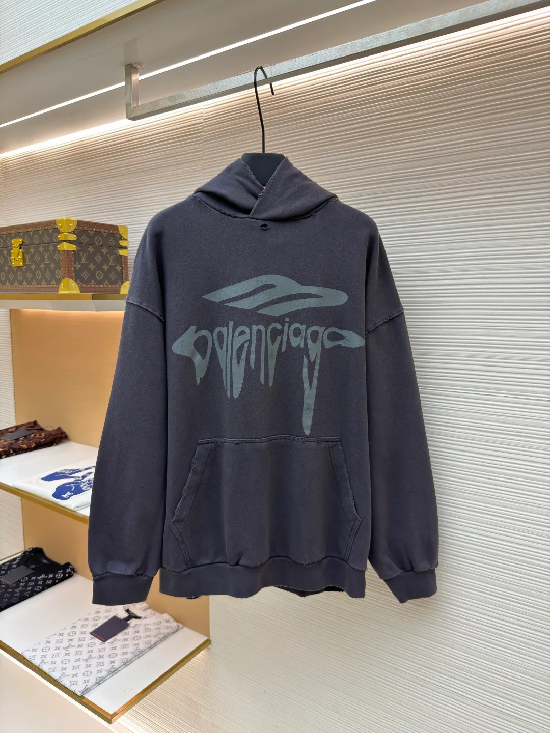 Свитшоты И Худи Мужские Balenciaga 17699437