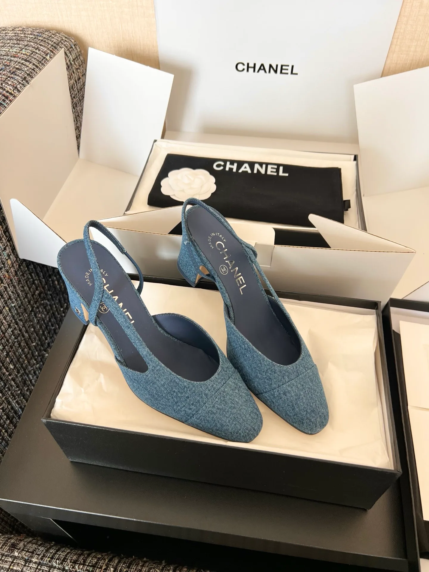 Туфли Женские Chanel 18765120