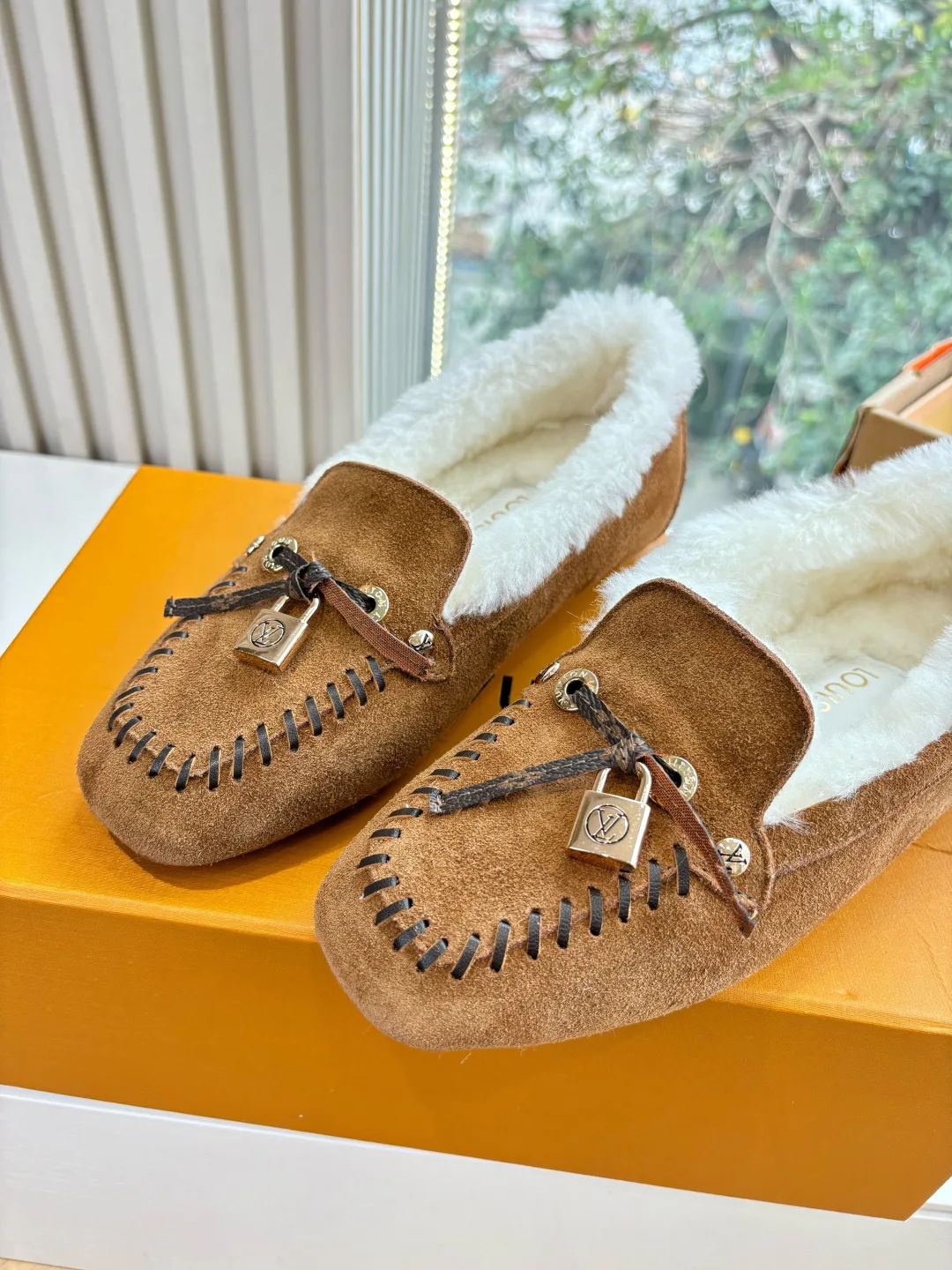 Лоферы И Мокасины Женские Louis Vuitton 837021