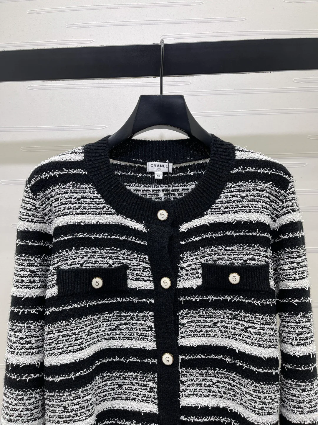 Джемперы И Свитеры Женские Chanel 18038543