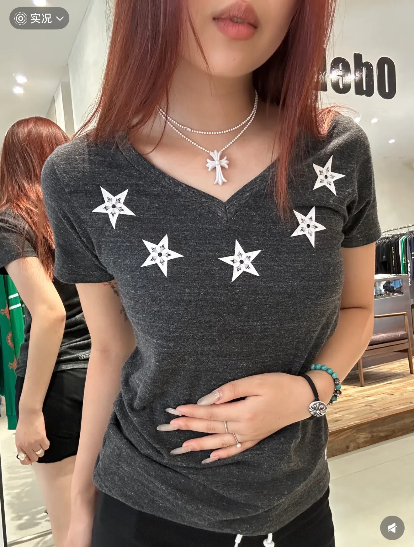 Футболки Женские Chrome Hearts 17516933