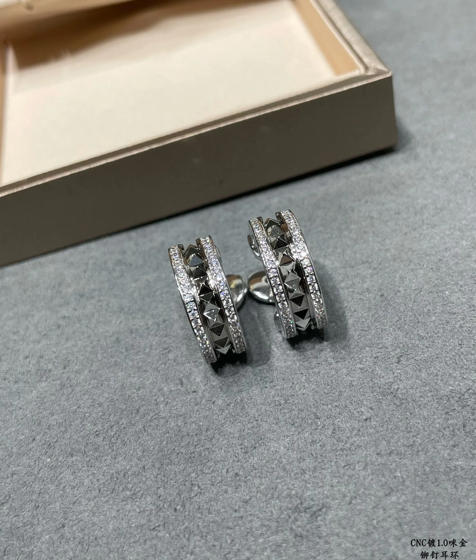 Бижутерия Bvlgari 10823535