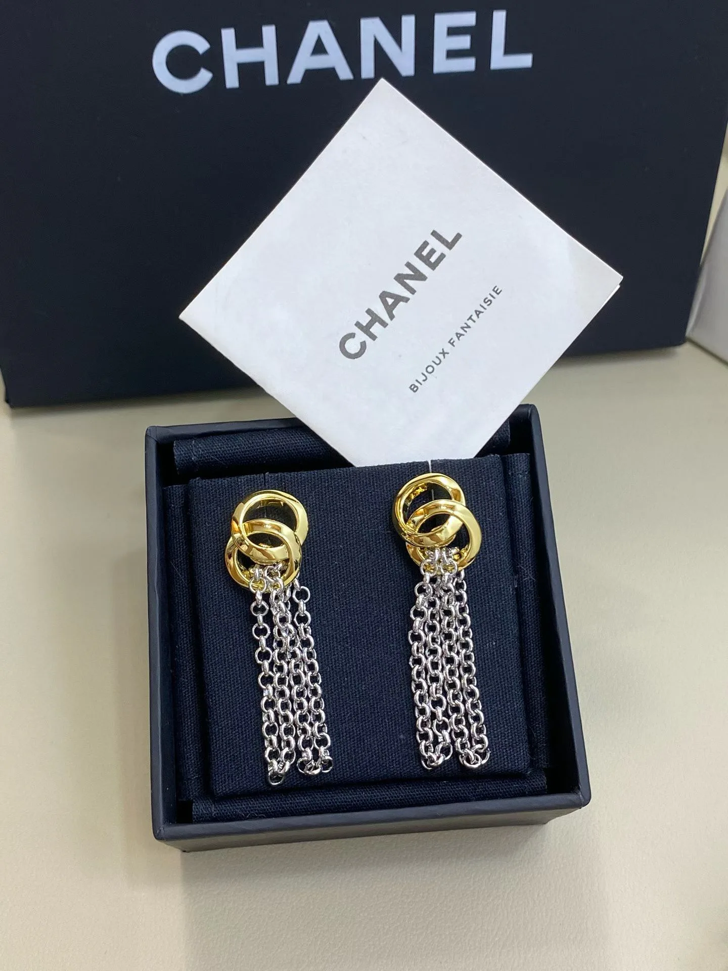 Бижутерия Chanel 18351206