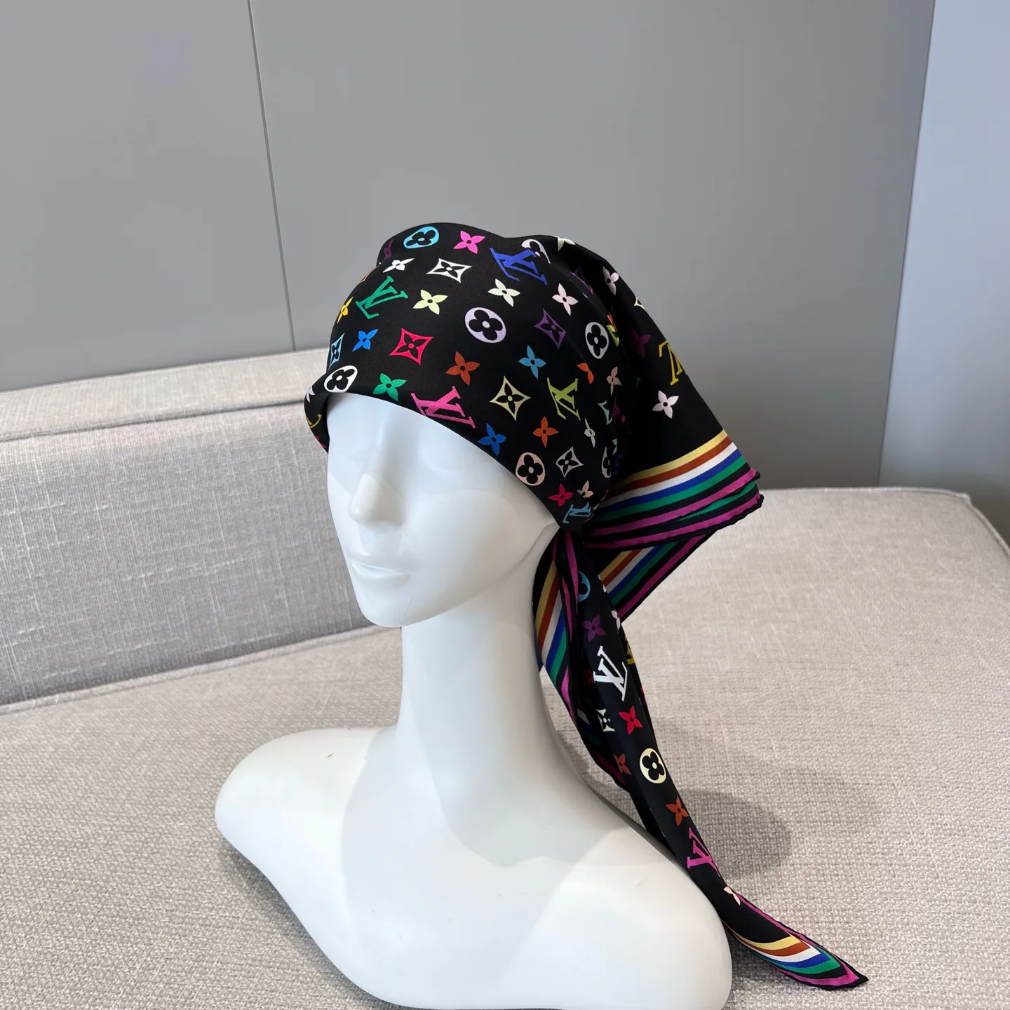 Платки Louis Vuitton 5337883