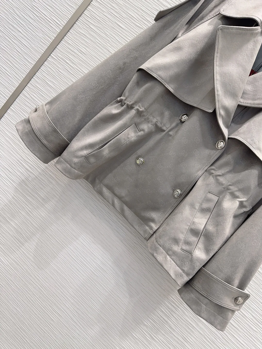 Тренчи Женские Gucci 18689864