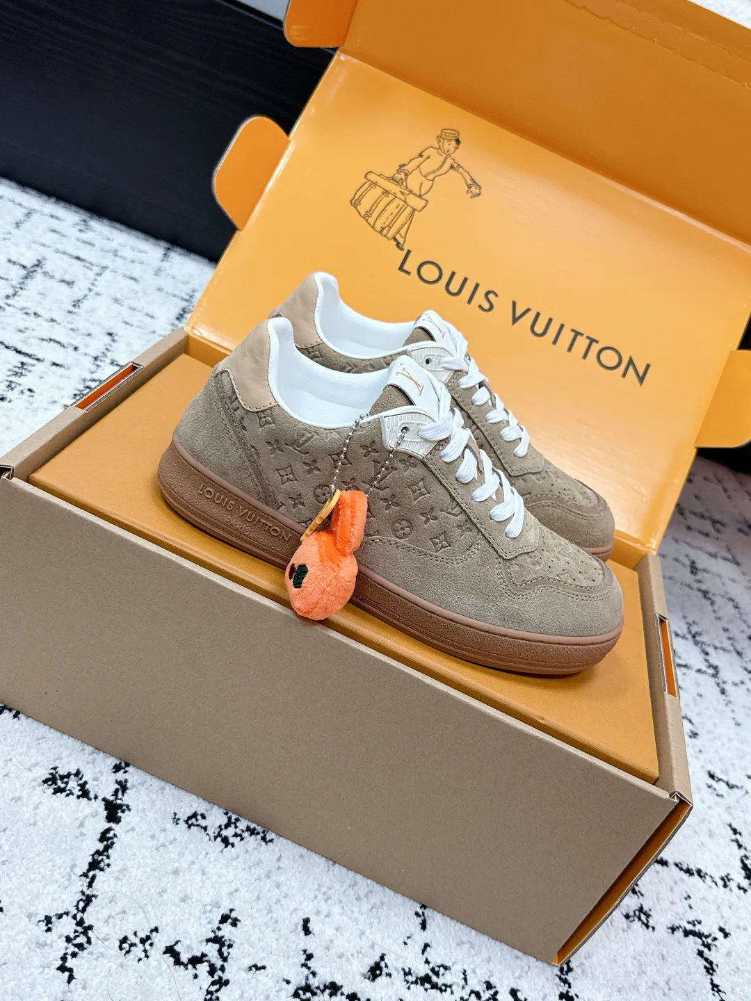 Кеды Женские Louis Vuitton 2471171