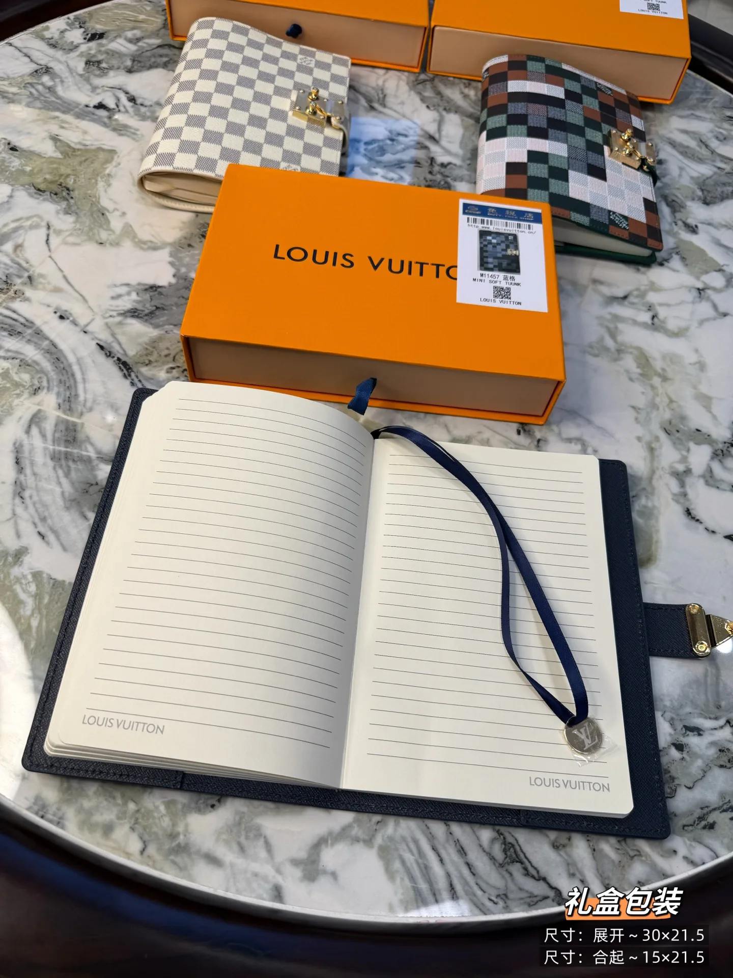 Классические Сумки Женские Louis Vuitton 11888363