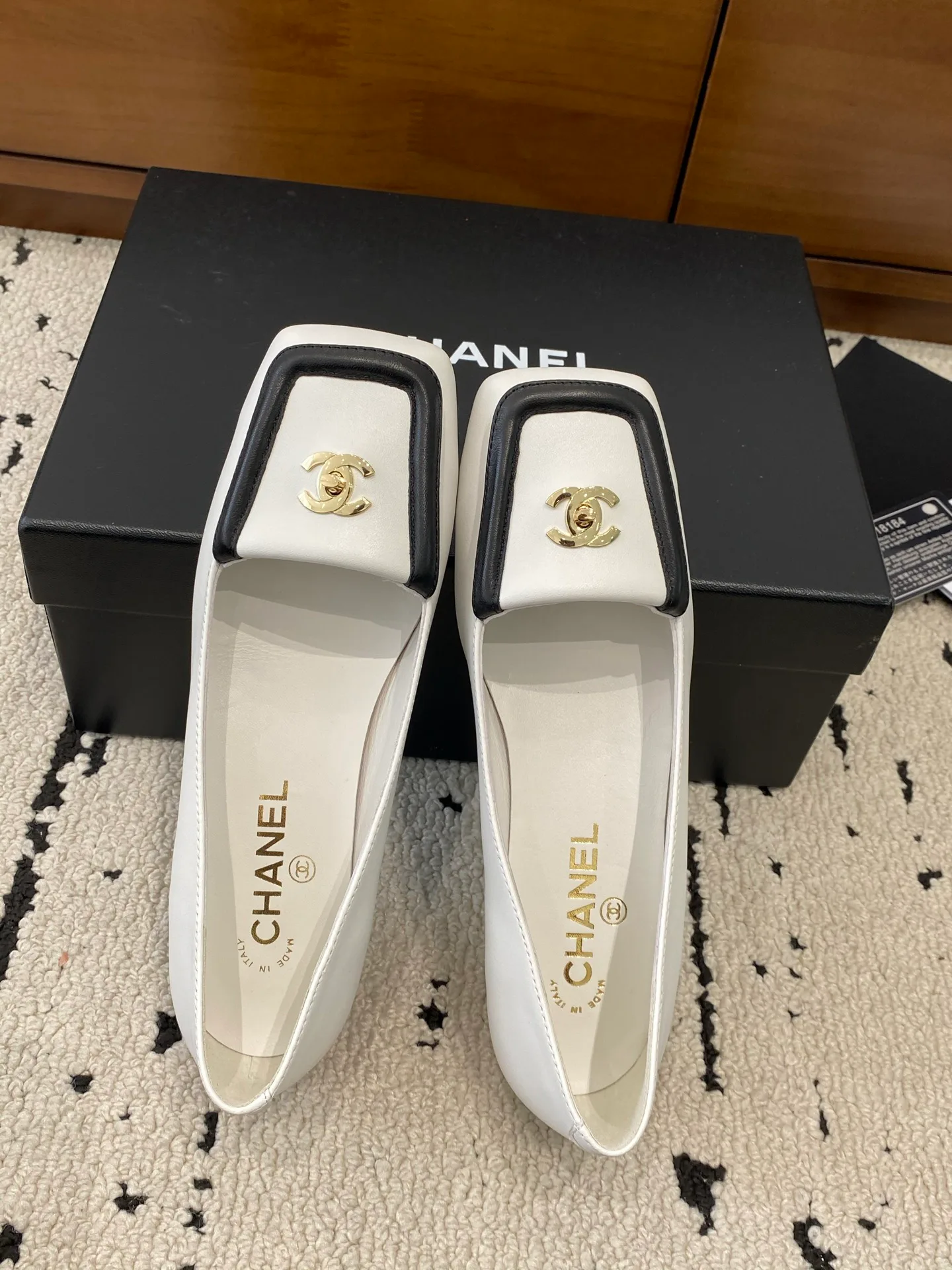 Туфли Женские Chanel 13382333