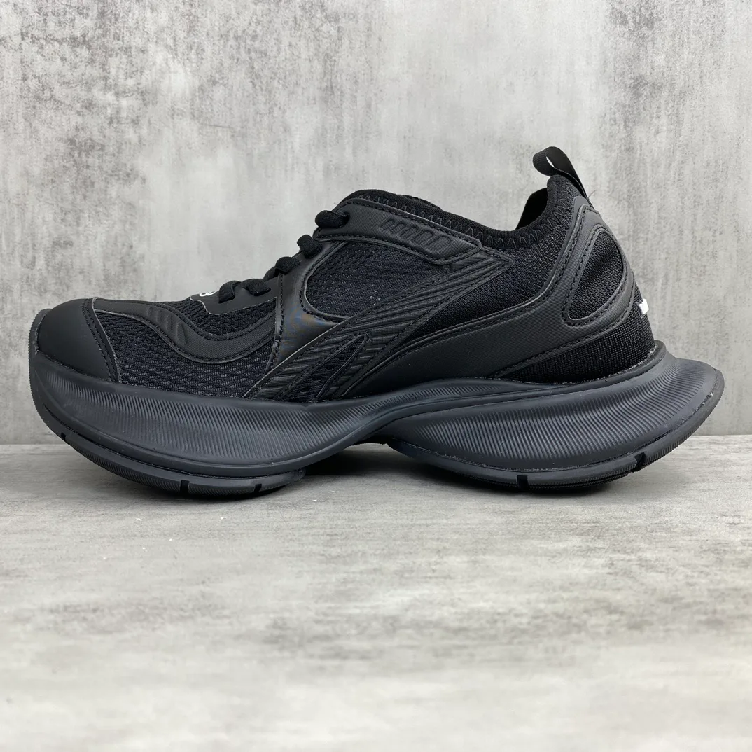 Кроссовки Женские Balenciaga 10654279