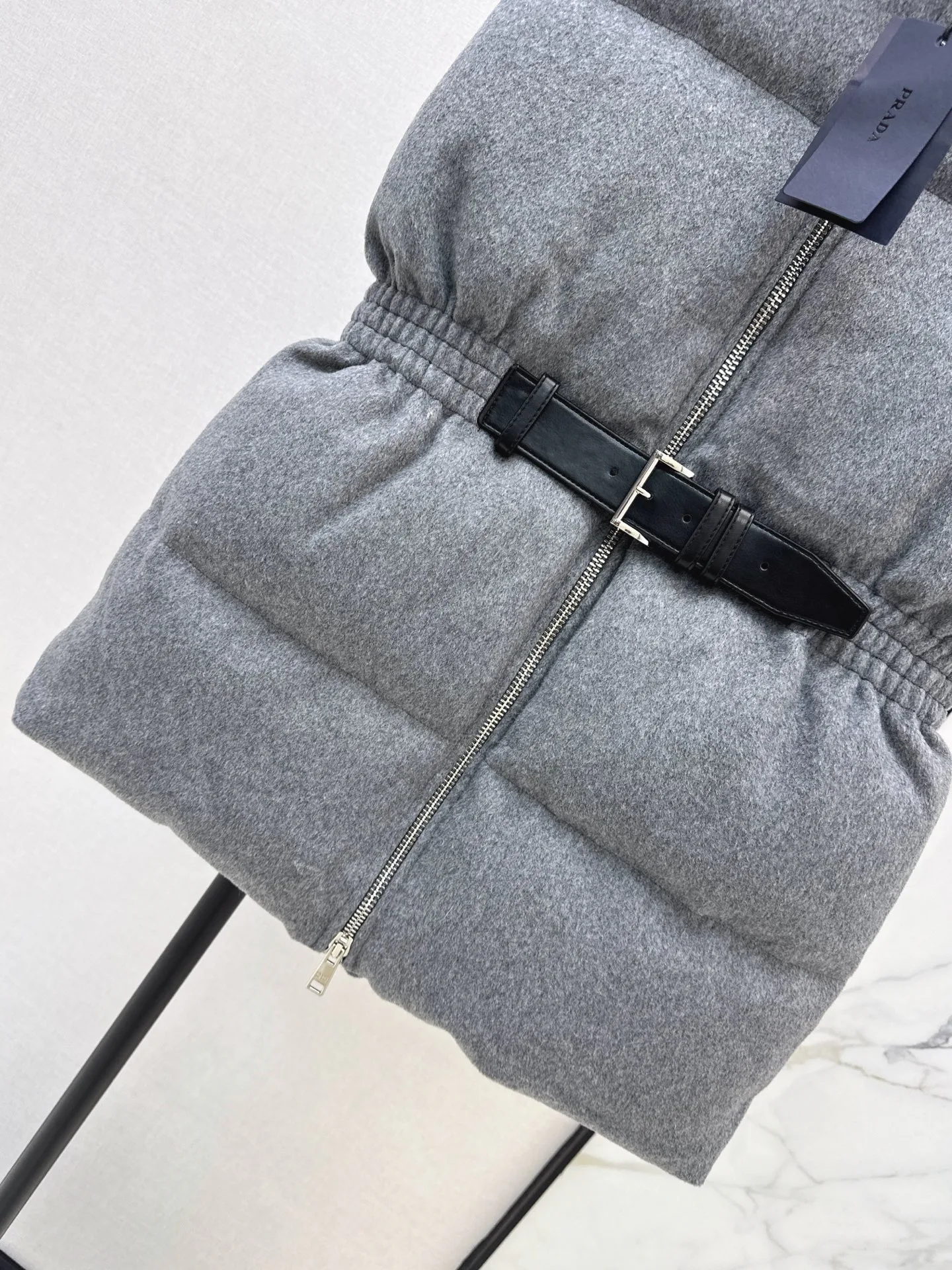 Жилеты Женские Prada 18561363