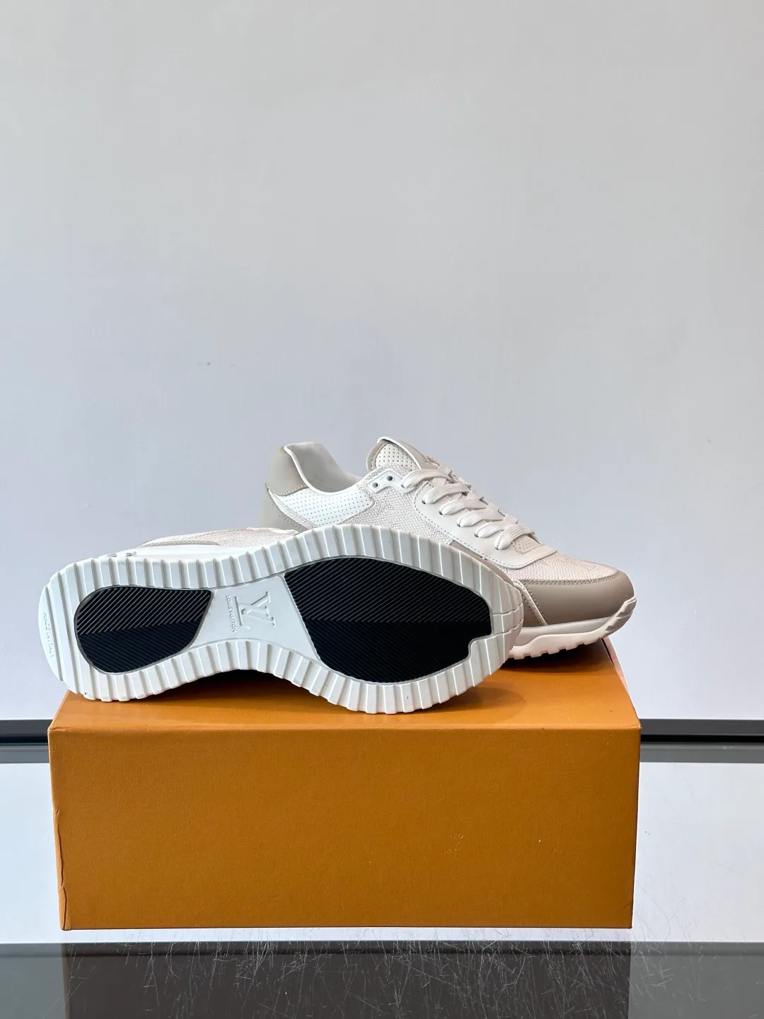 Кроссовки Мужские Louis Vuitton 1295174