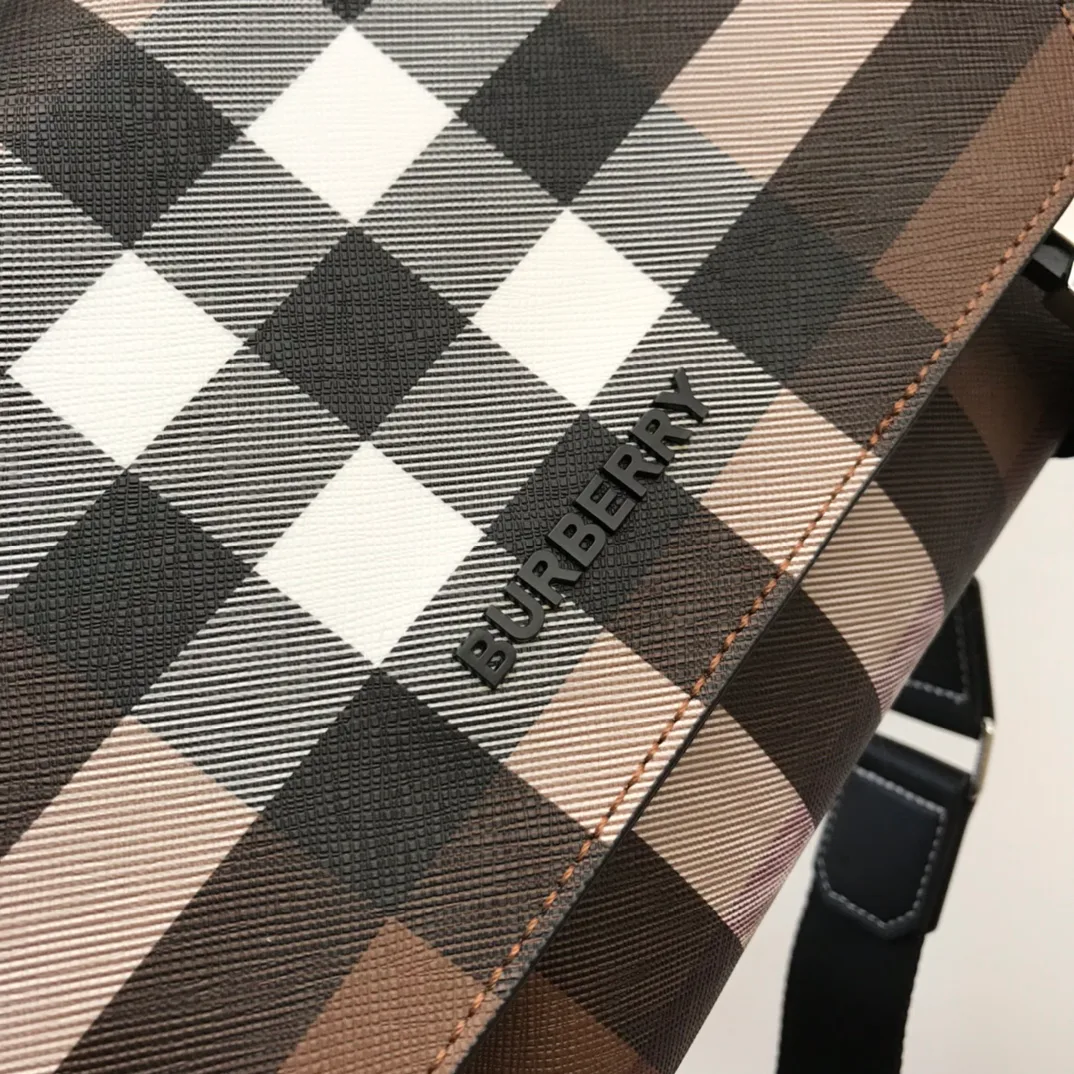 Сумки На Ремне Женские Burberry 11013029