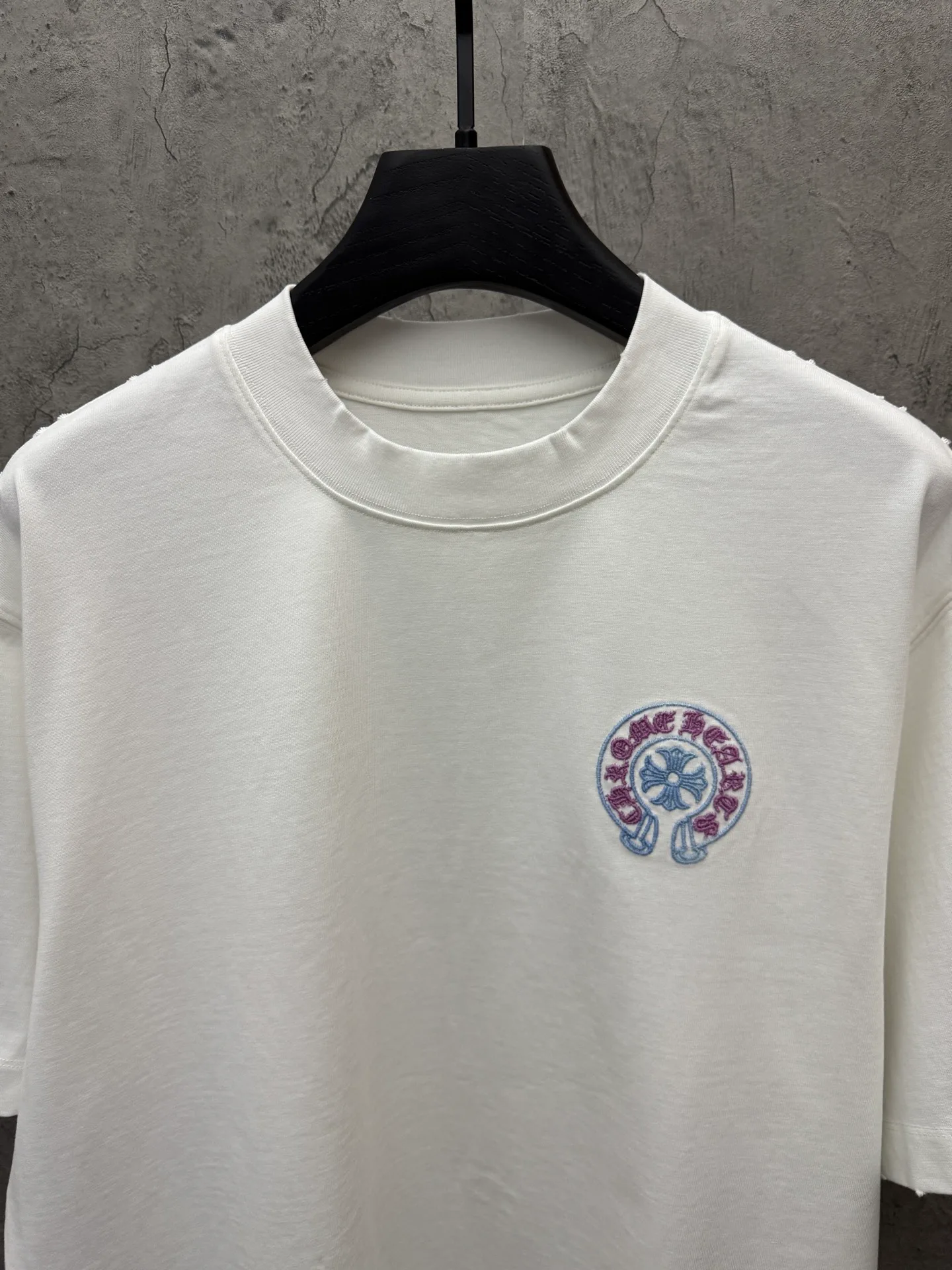 Футболки Женские Chrome Hearts 11745185