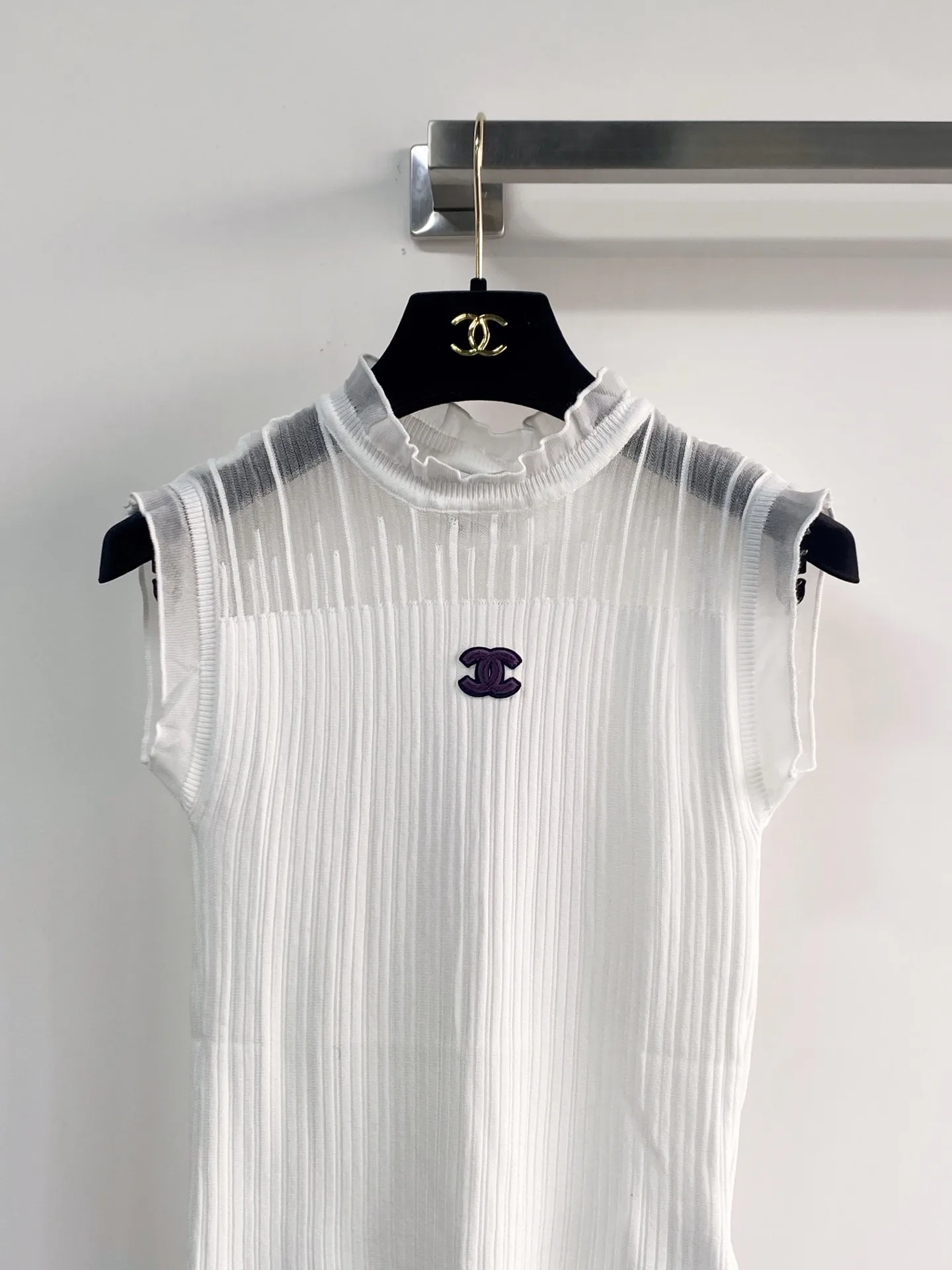 Жилеты Женские Chanel 11397910