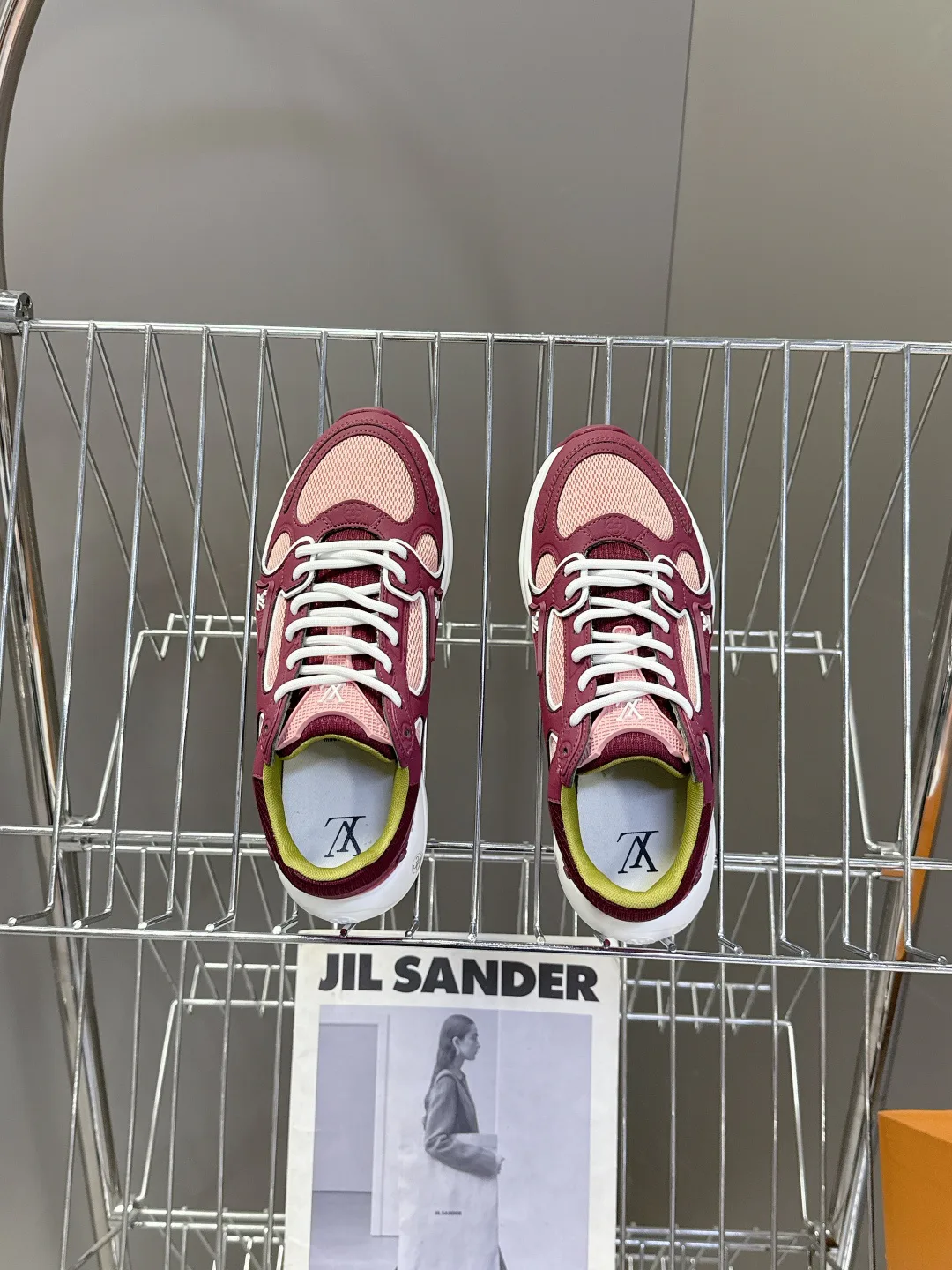 Кроссовки Женские Louis Vuitton 11152708