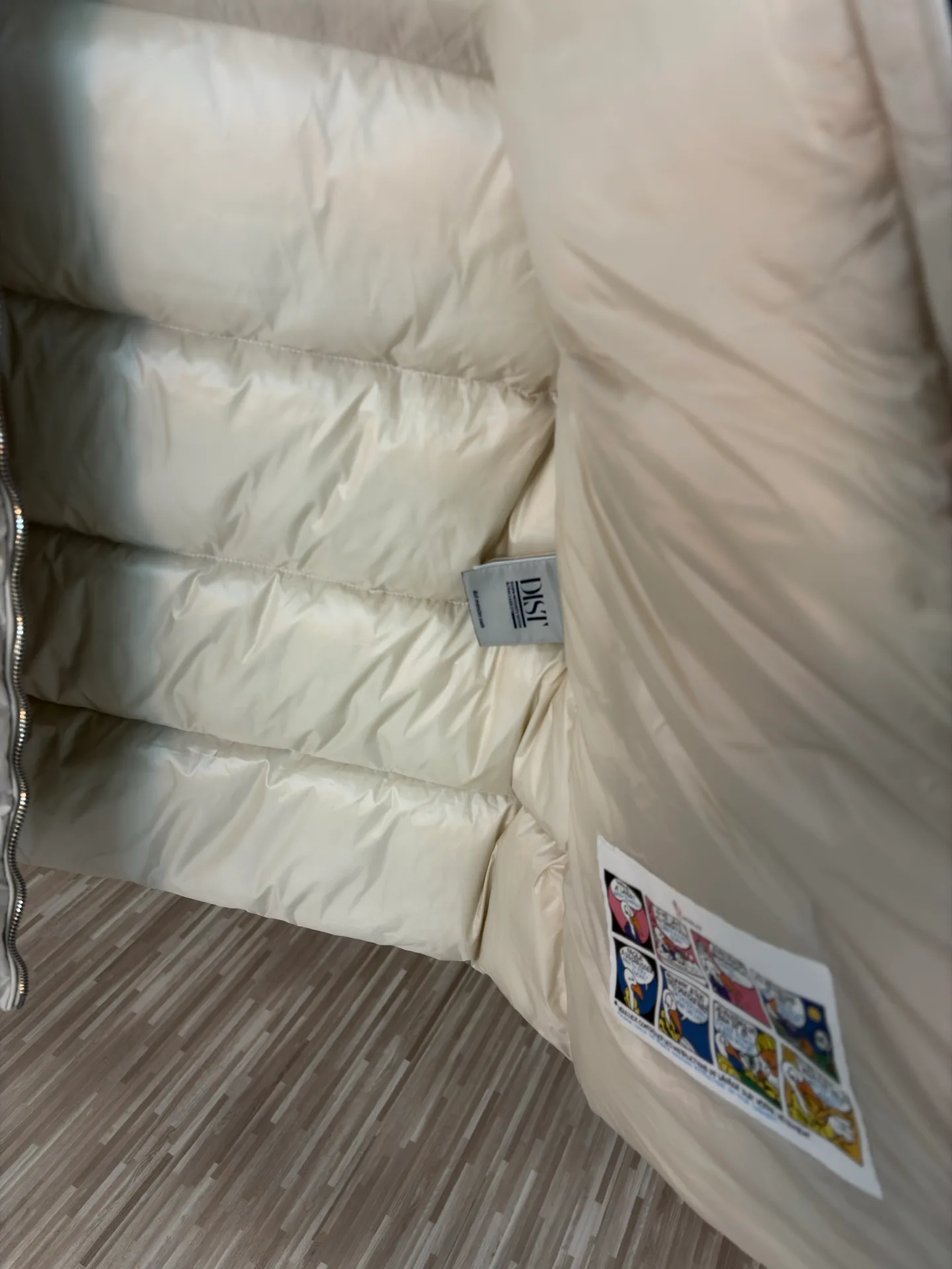 Куртки И Пуховики Женские Moncler 18188672