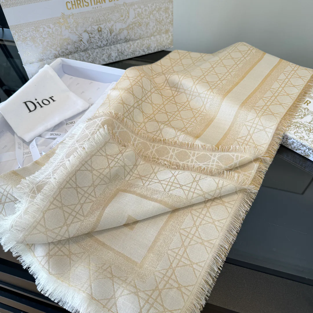Шарфы Christian Dior 17827486
