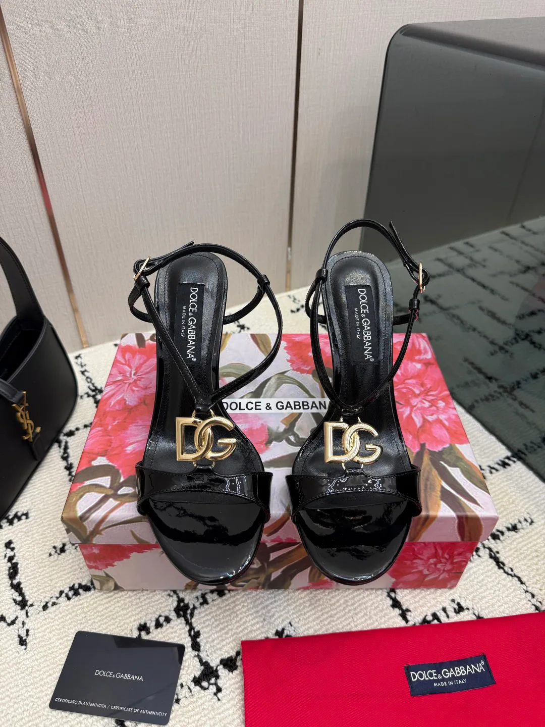 Босоножки Женские Dolce & Gabbana 18335953