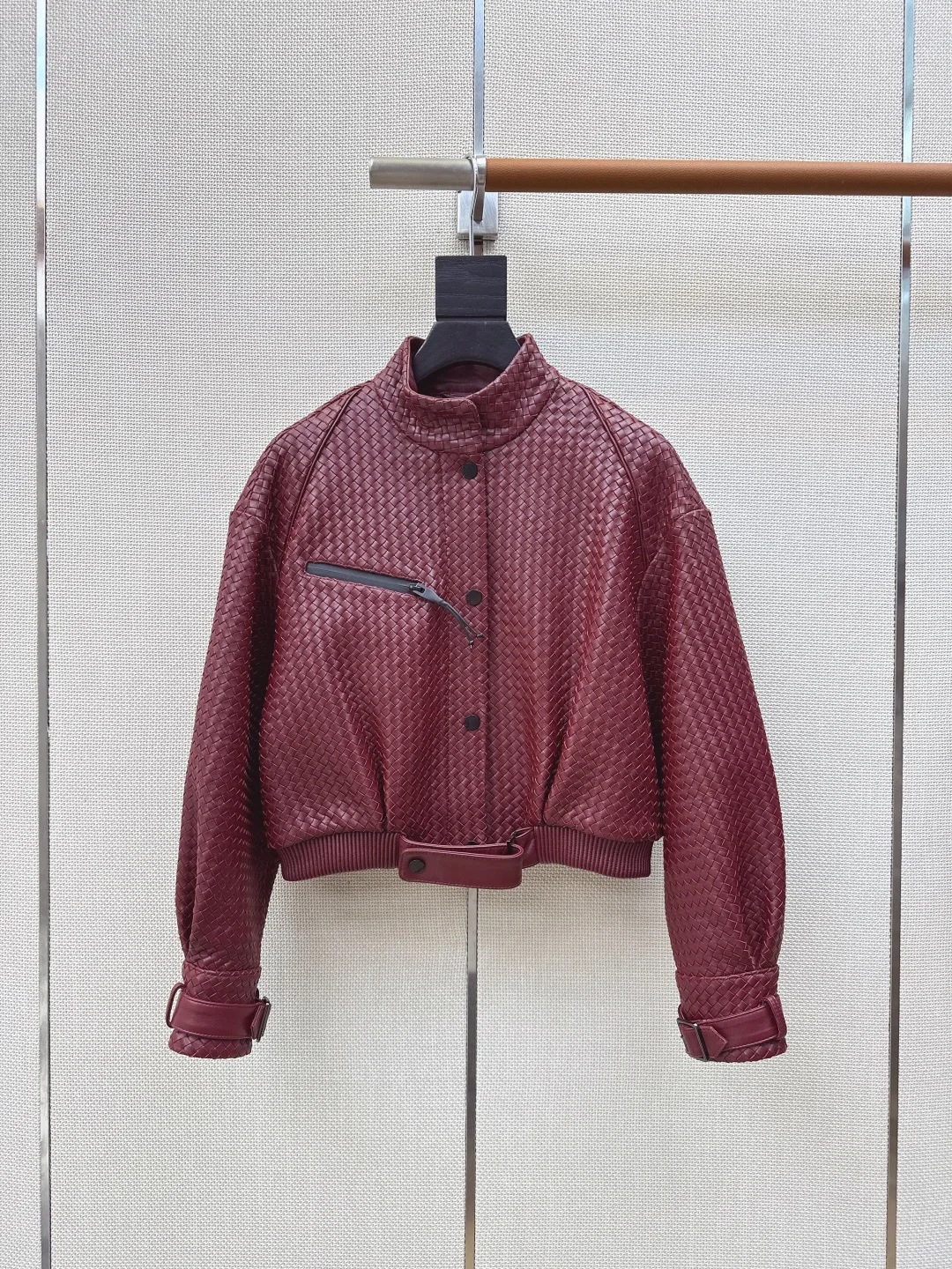 Кожаные Куртки И Дублёнки Женские Bottega Veneta 11527585