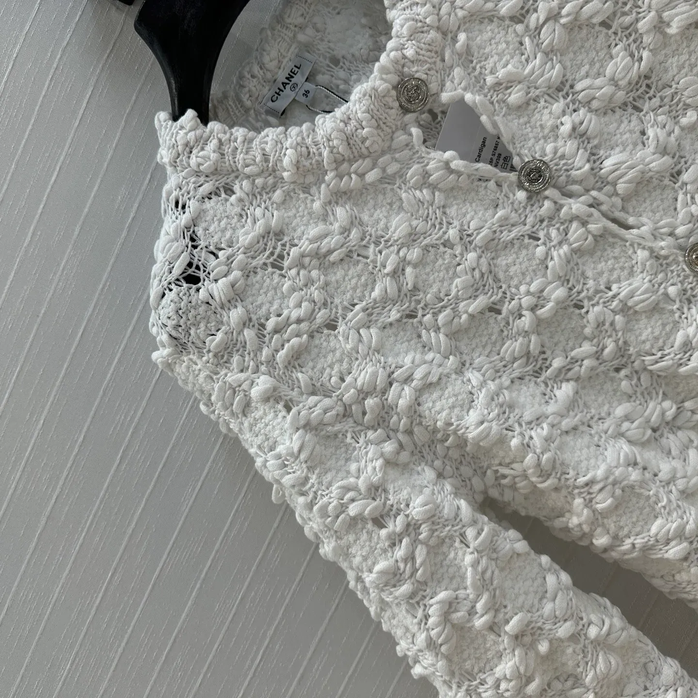 Куртки И Пуховики Женские Chanel 24090