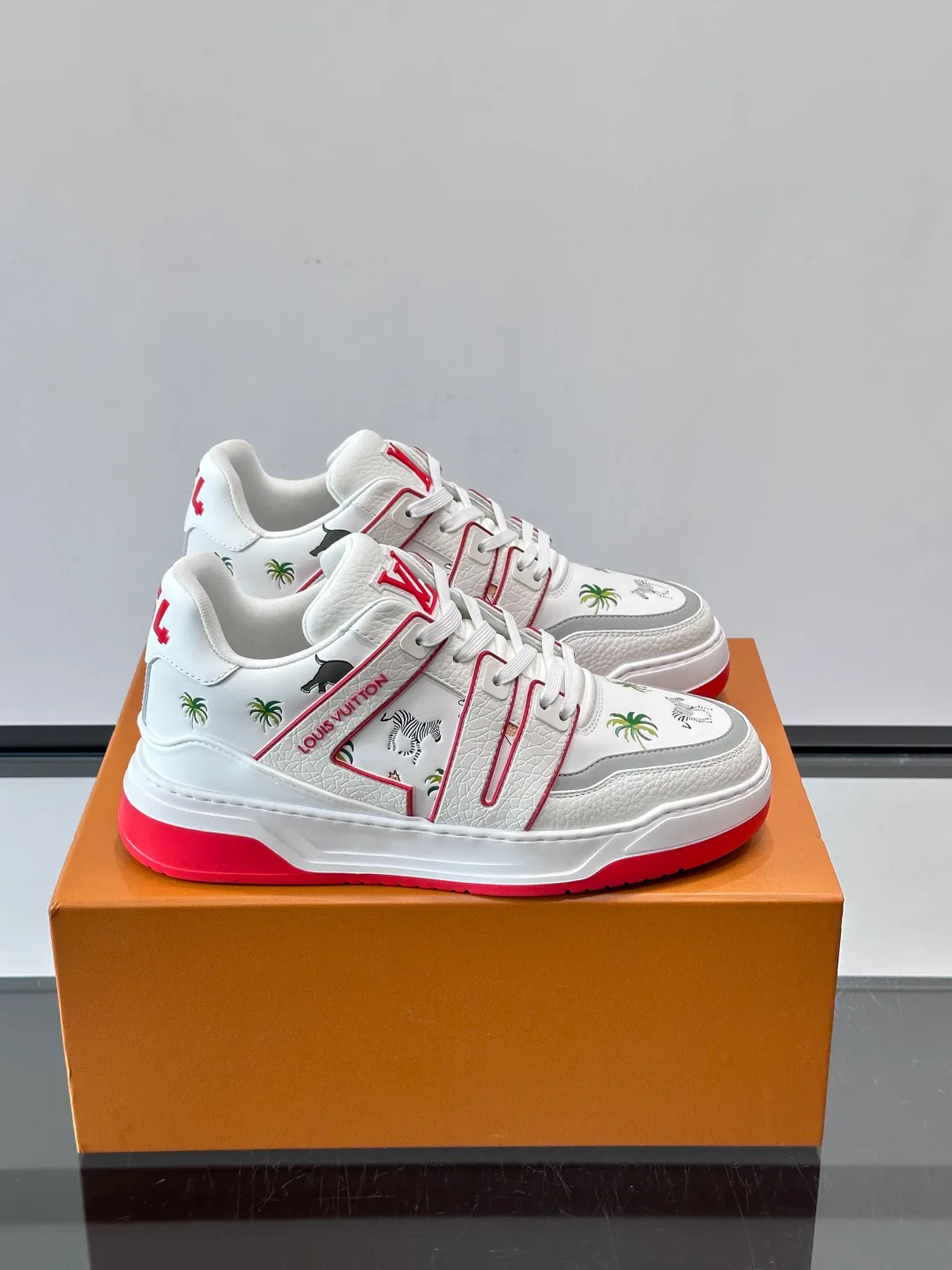 Кроссовки Мужские Louis Vuitton 13553750