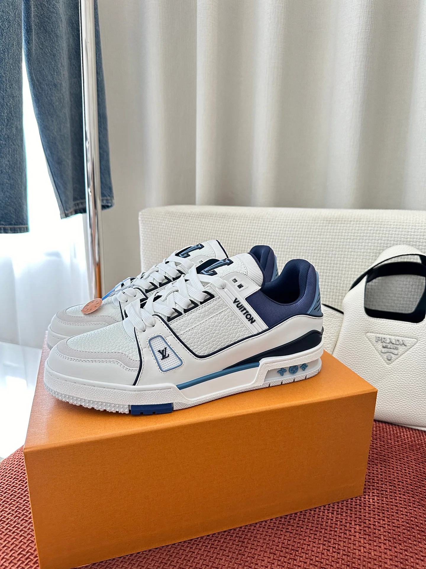 Кроссовки Женские Louis Vuitton 5046003