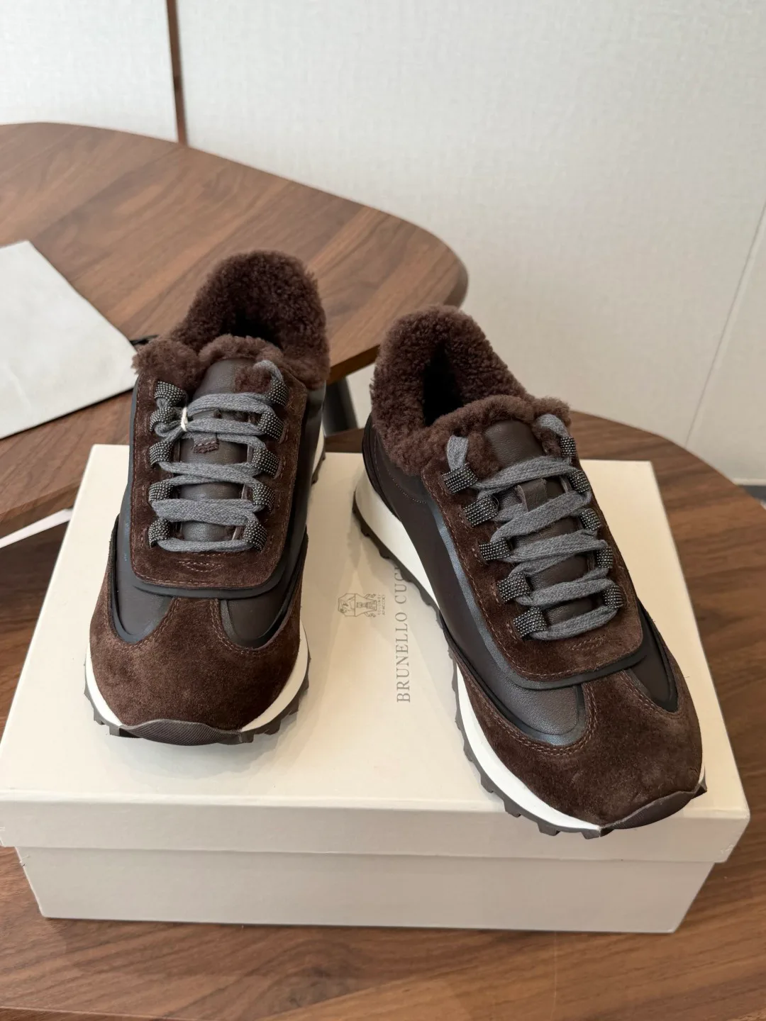 Кроссовки Женские Brunello Cucinelli 17913171